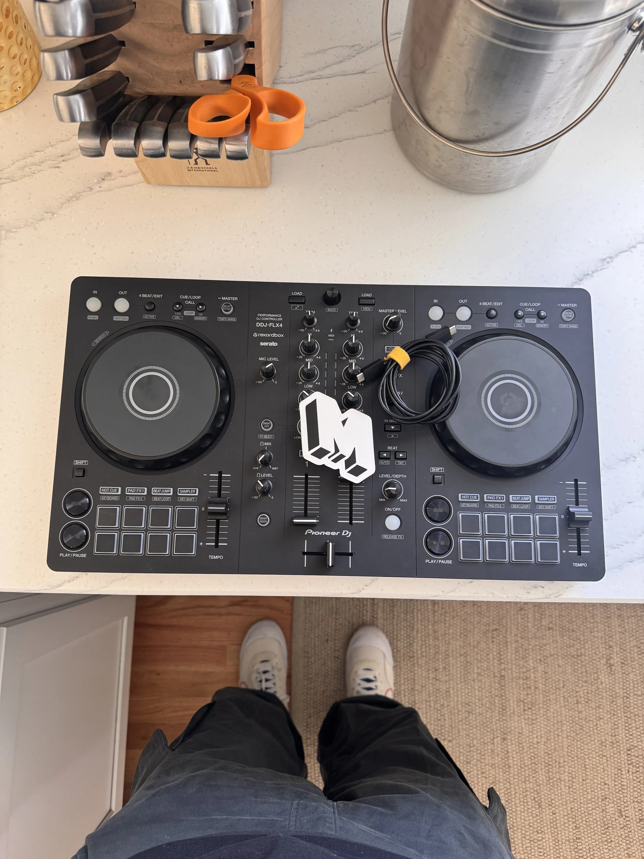 m1.jpg