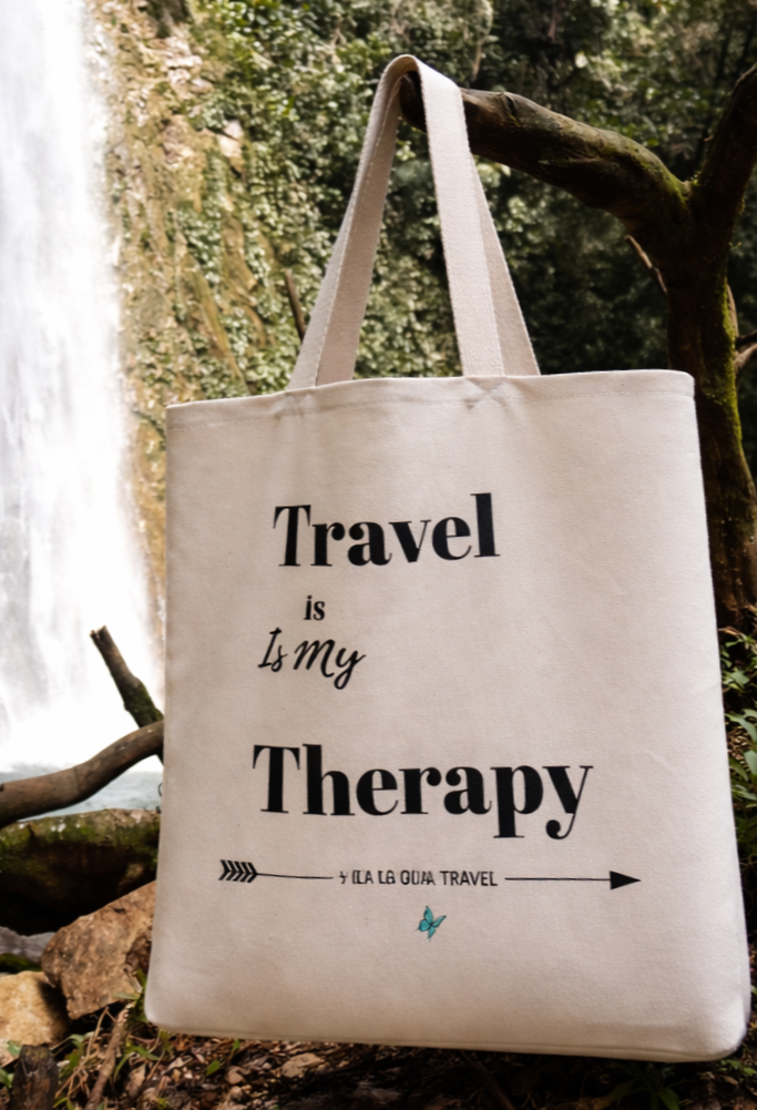 Travel Tote Bag- "Travel is  my Therapy" - Viajar es mi Terapia