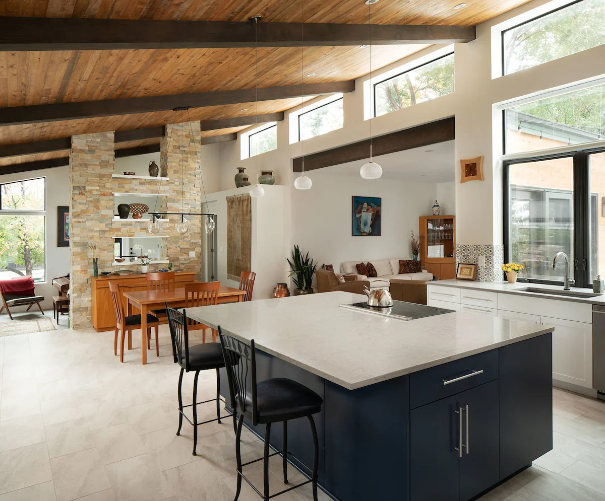 717Evergreen-Kitchen.jpg