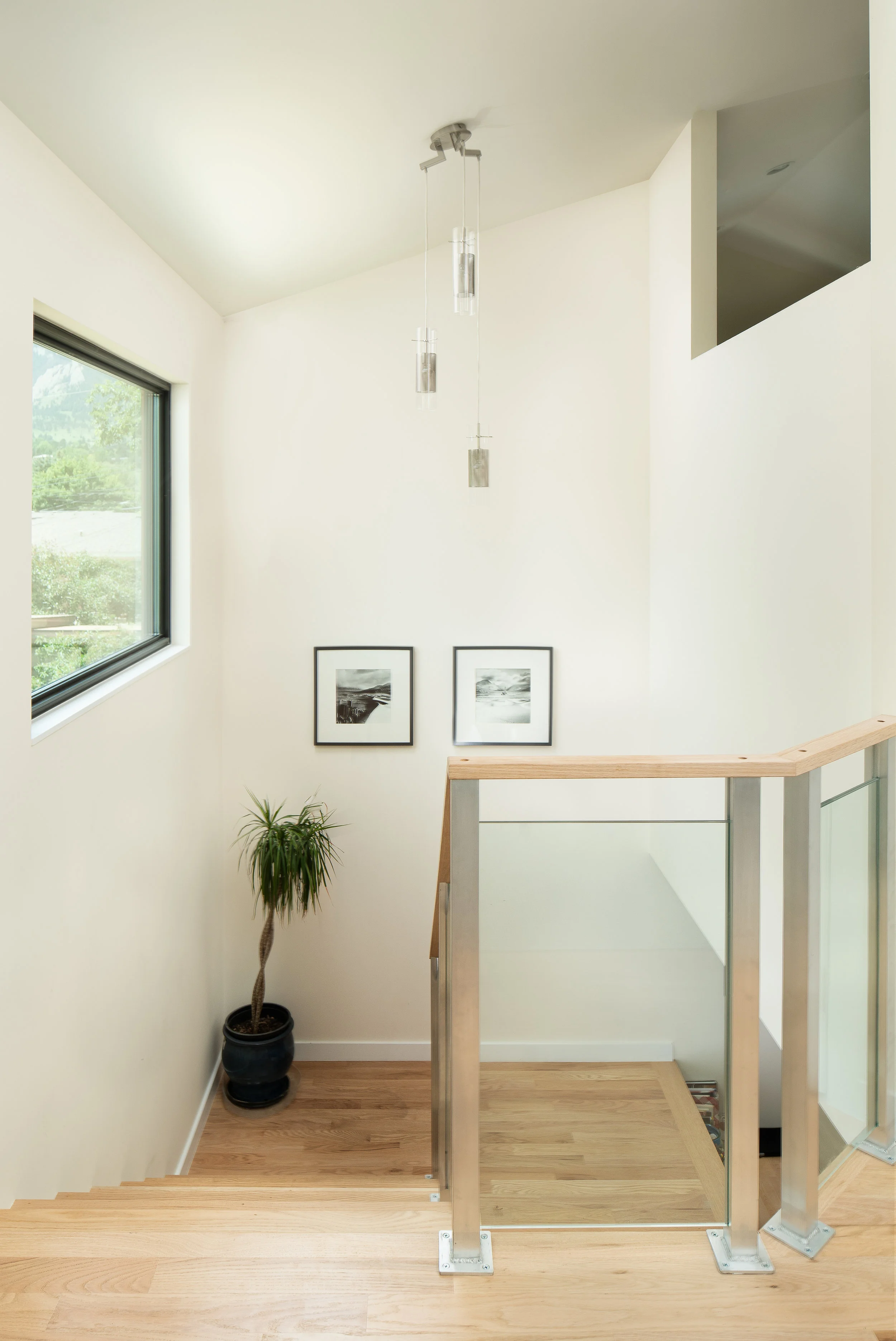 WestHouse-Staircase-2.jpg