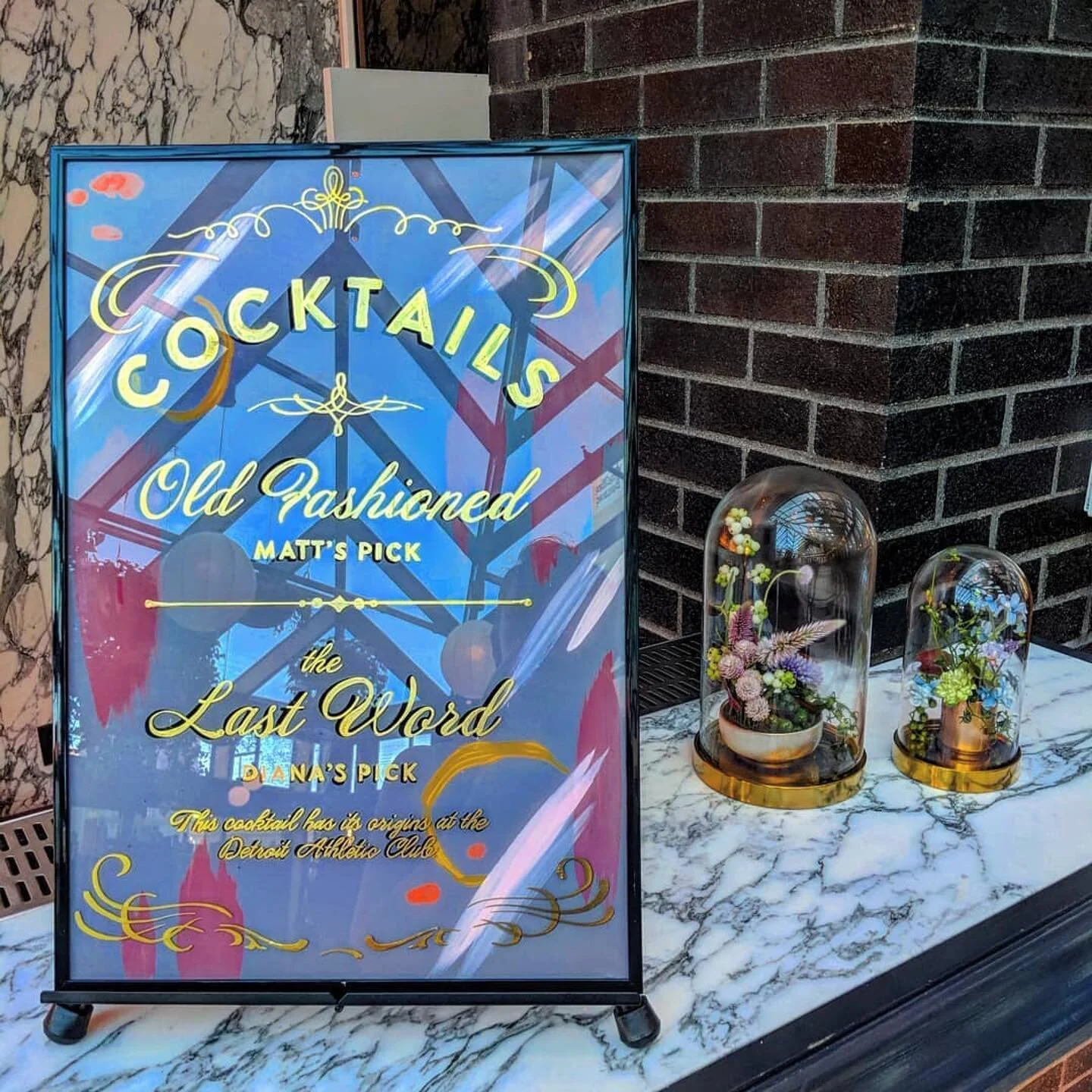 Using this time home to plan for the summer and get your business graphics on lock? I&rsquo;m here to help! 👩&zwj;🎨
#Repost @honeybeeevents
・・・
The sign suite @verygoodsignco created for Diana and Matt was &quot;classic hotel meets Wes Anderson mee