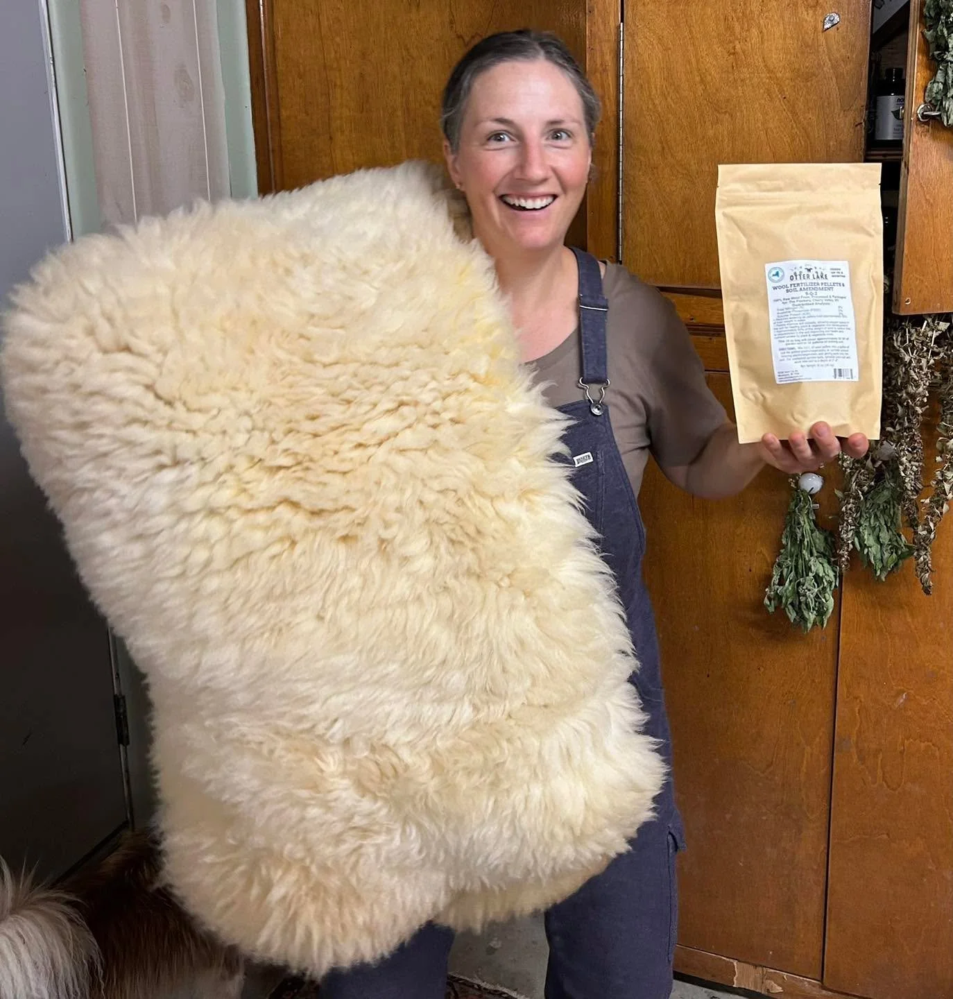 Guys, don&rsquo;t miss this! Family Farm Day is this weekend and we are selling our Flockery products at Parsons Vegetable Stand! Sheepskins, tallow soap, grass fed lamb, cookbooks, and wool pellet fertilizer! Saturday &amp; Sunday 10-5pm in Sharon S