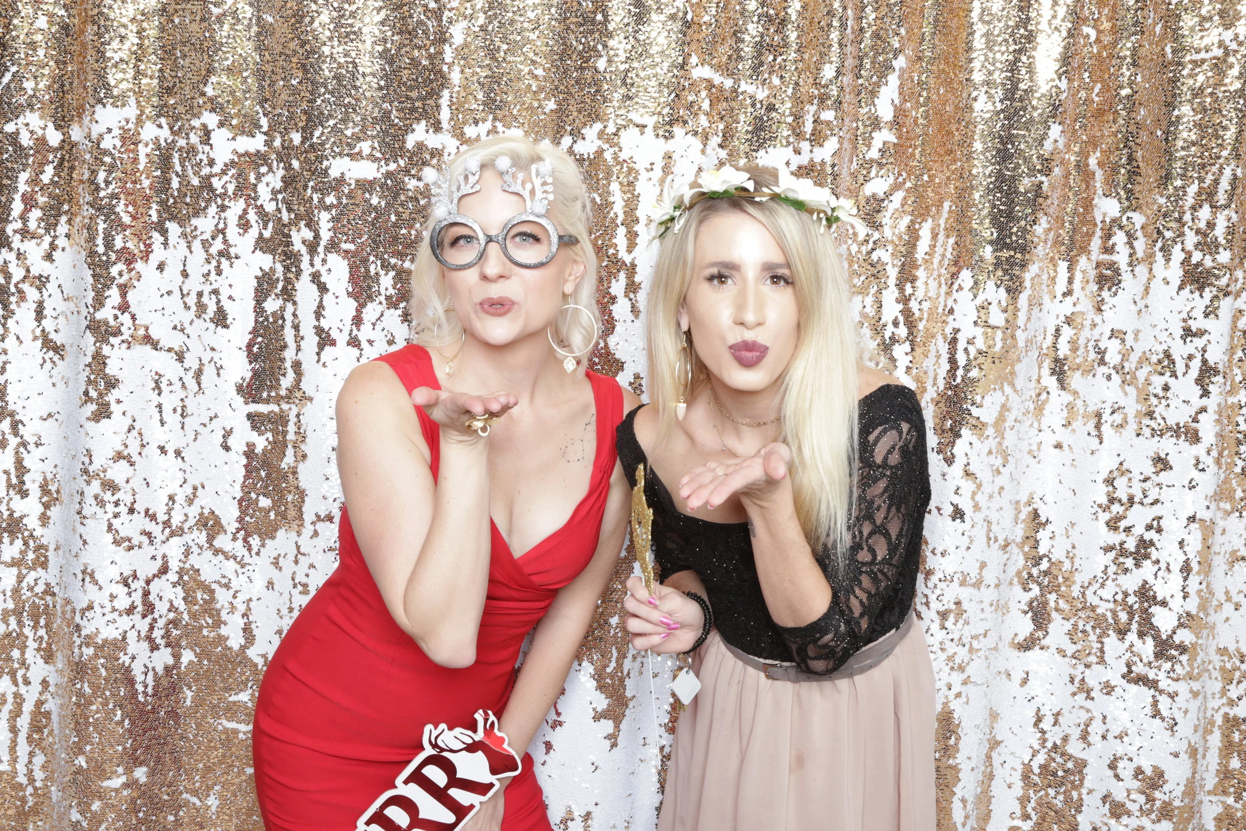 SoCal Blogger Babes | Holiday Party