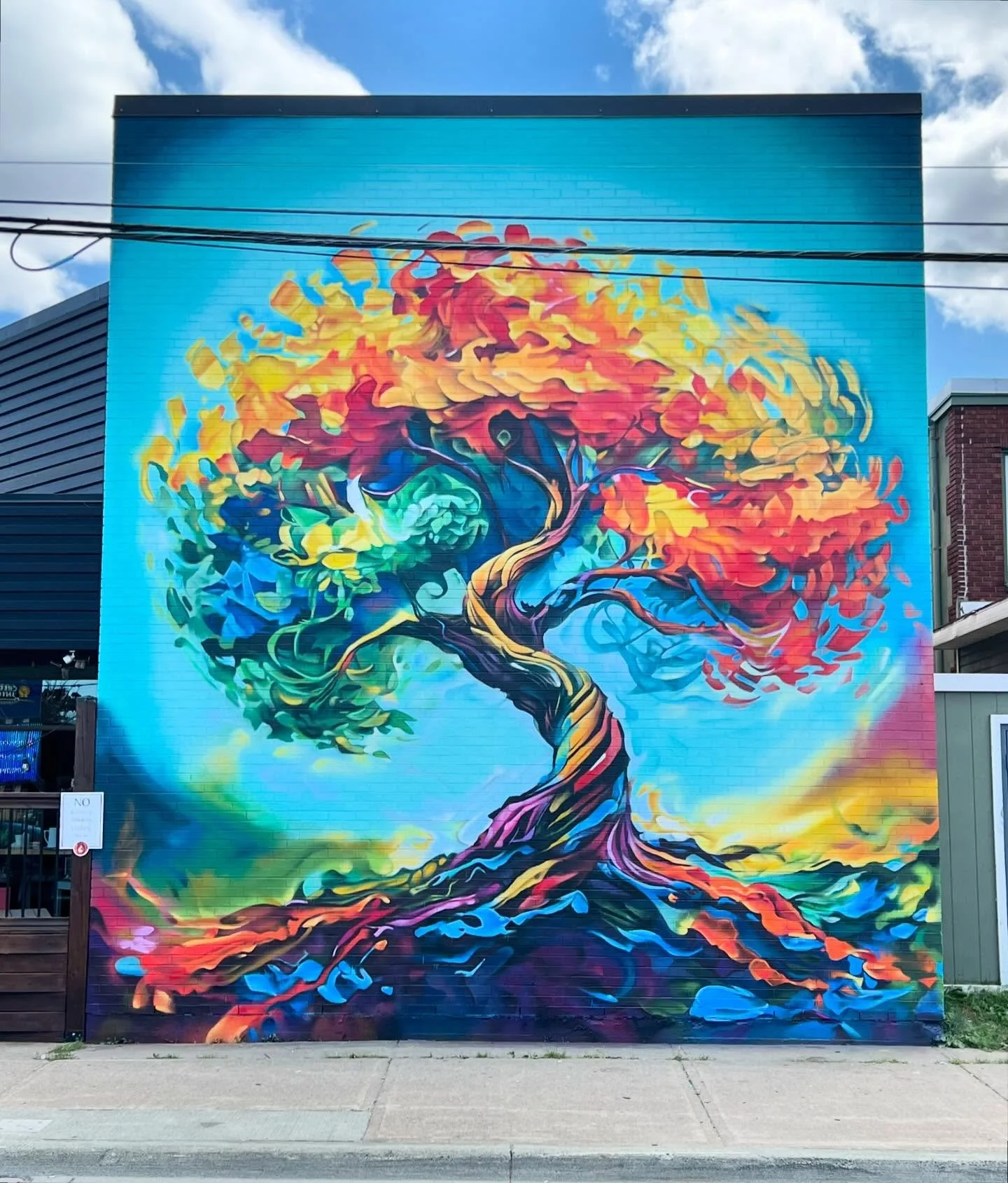 Something from last summer! 

@firedcreationspotterypainting 🙏🙏🙏