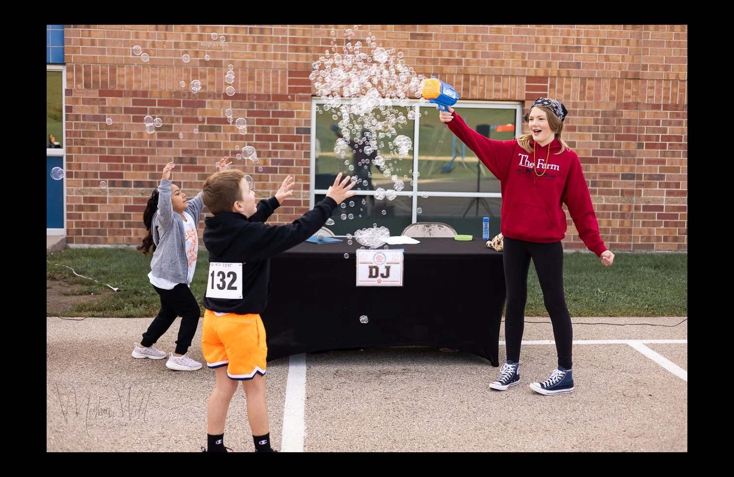 Fun Run Logo-009.jpg