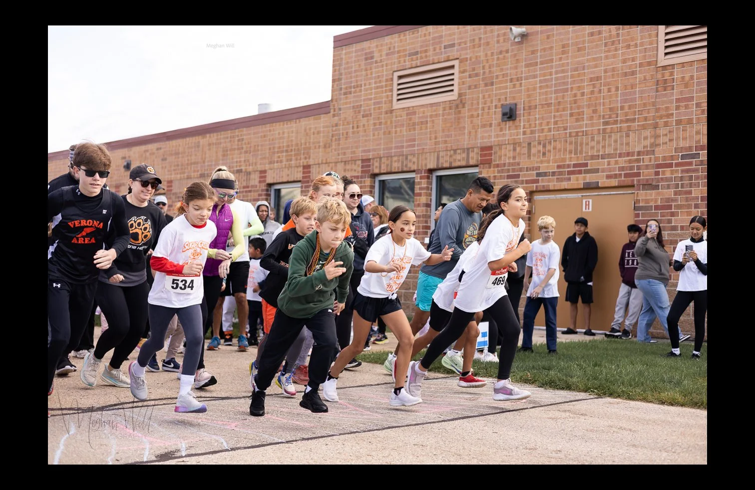 Fun Run Logo-087.jpg