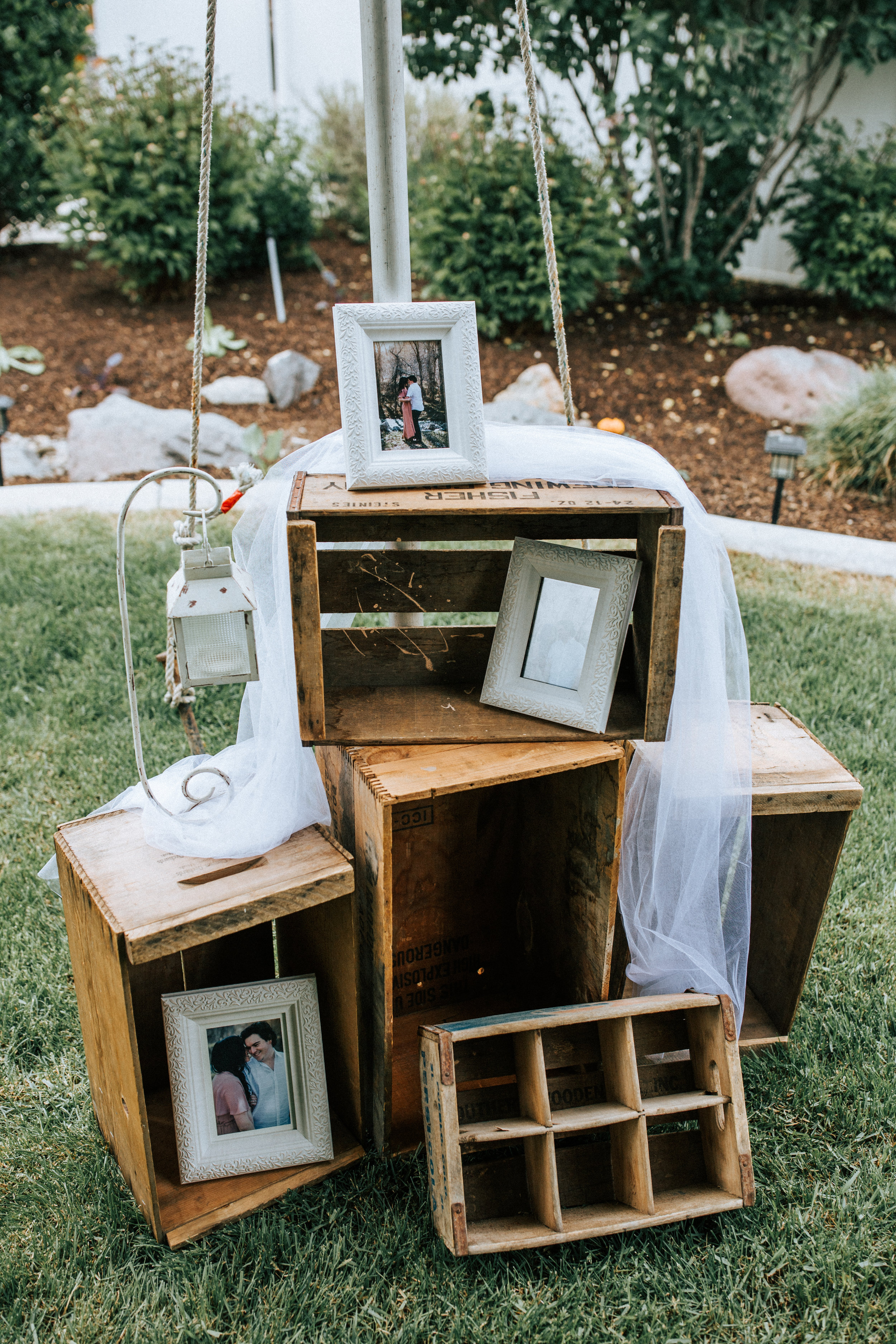 Utah wedding photographer decorations