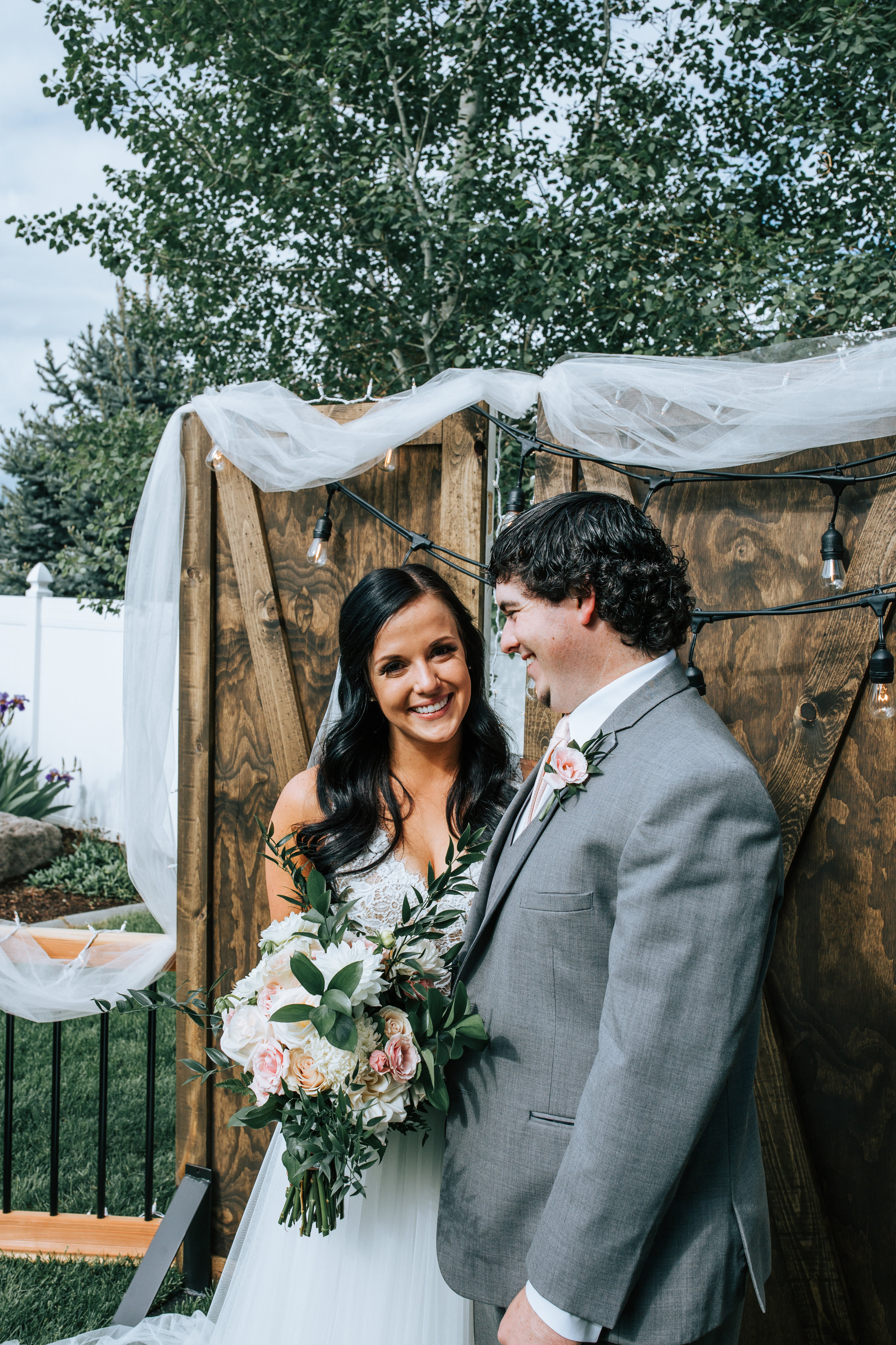 Utah Bride and groom backyard wedding