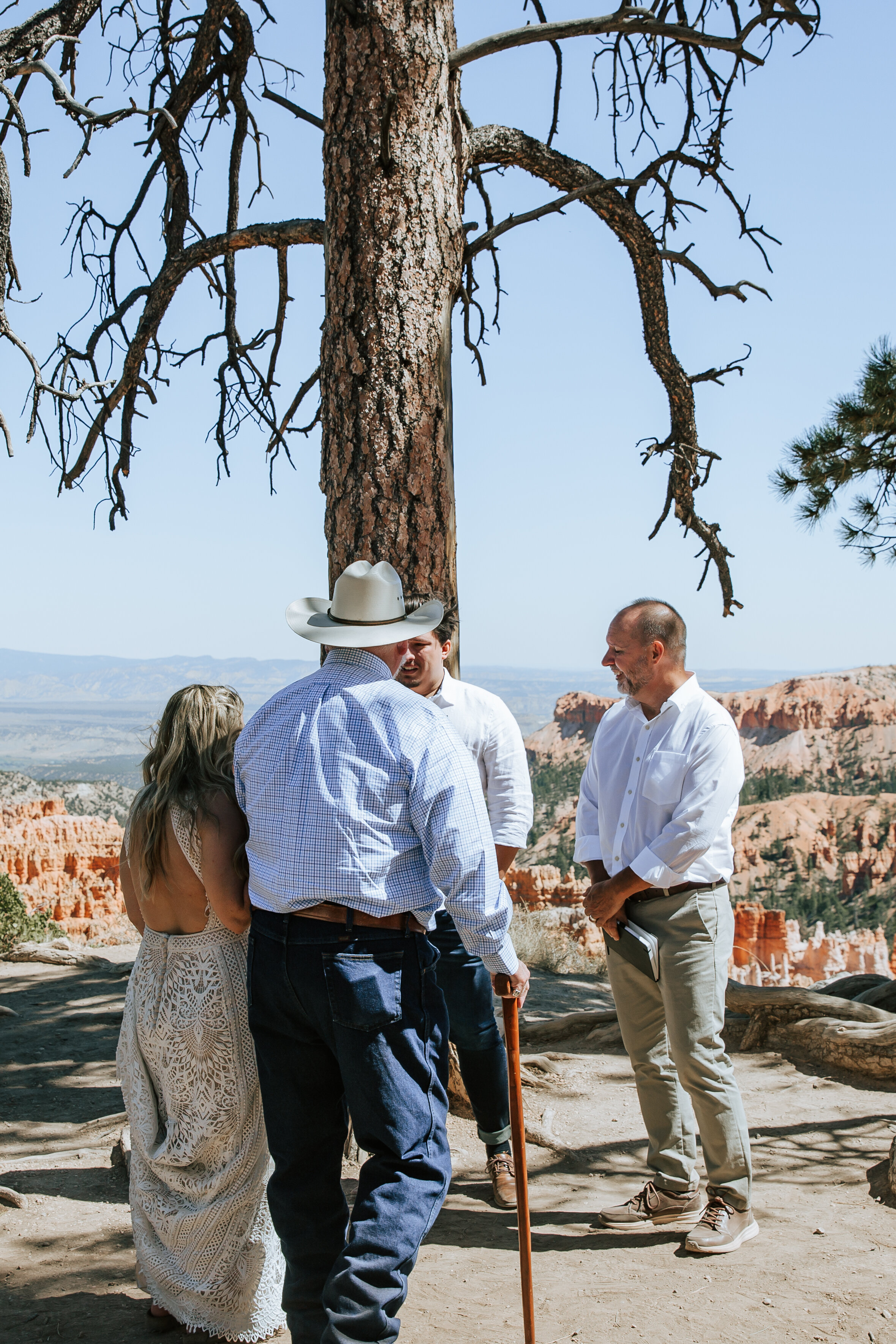 Bryce Canyon National Park wedding photographer southern Utah elopement photographer Moab elopement Zion wedding photographer #utahphotographer #elopementphotographer red rock wedding