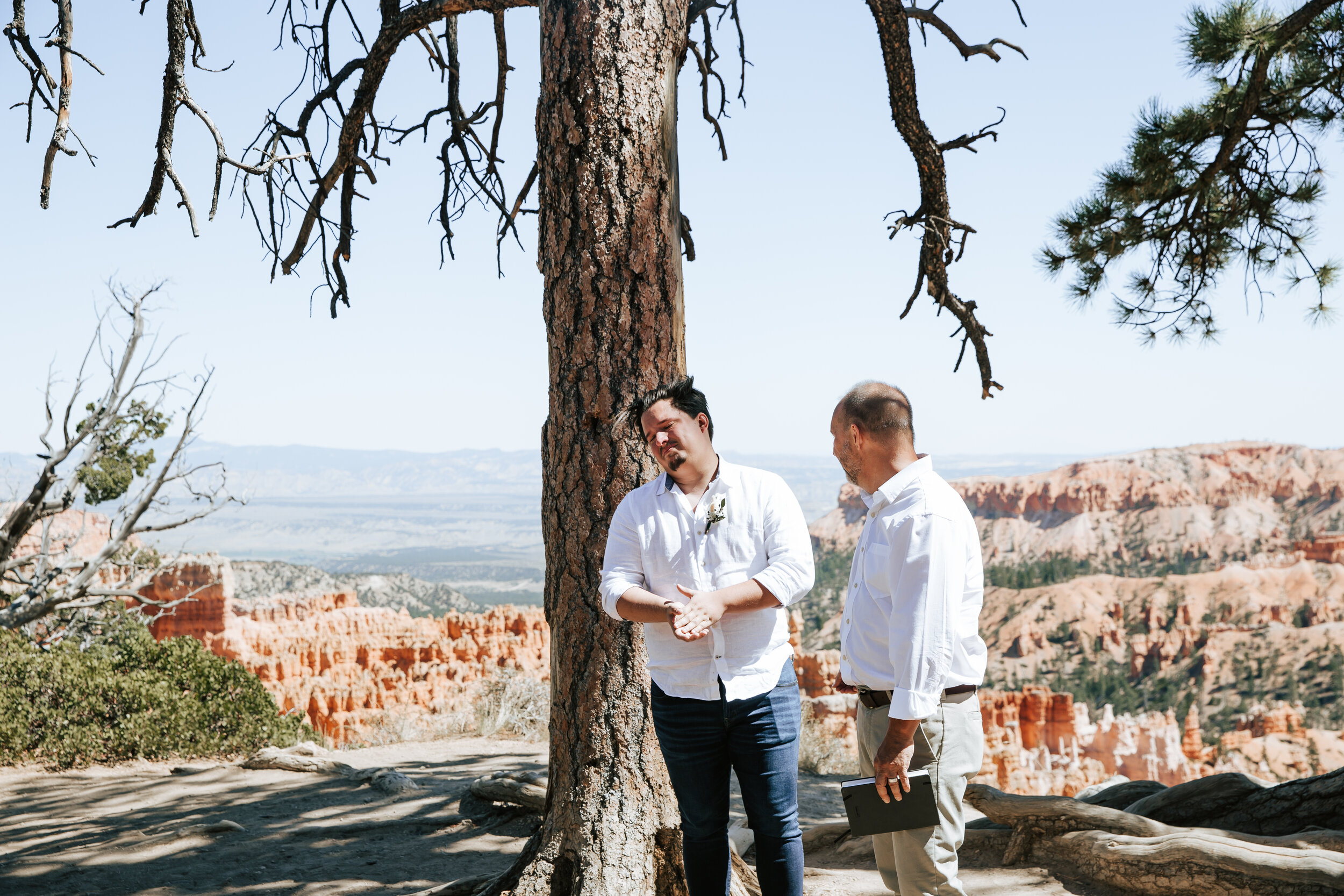 Bryce Canyon National Park wedding photographer southern Utah elopement photographer Moab elopement Zion wedding photographer #utahphotographer #elopementphotographer red rock wedding