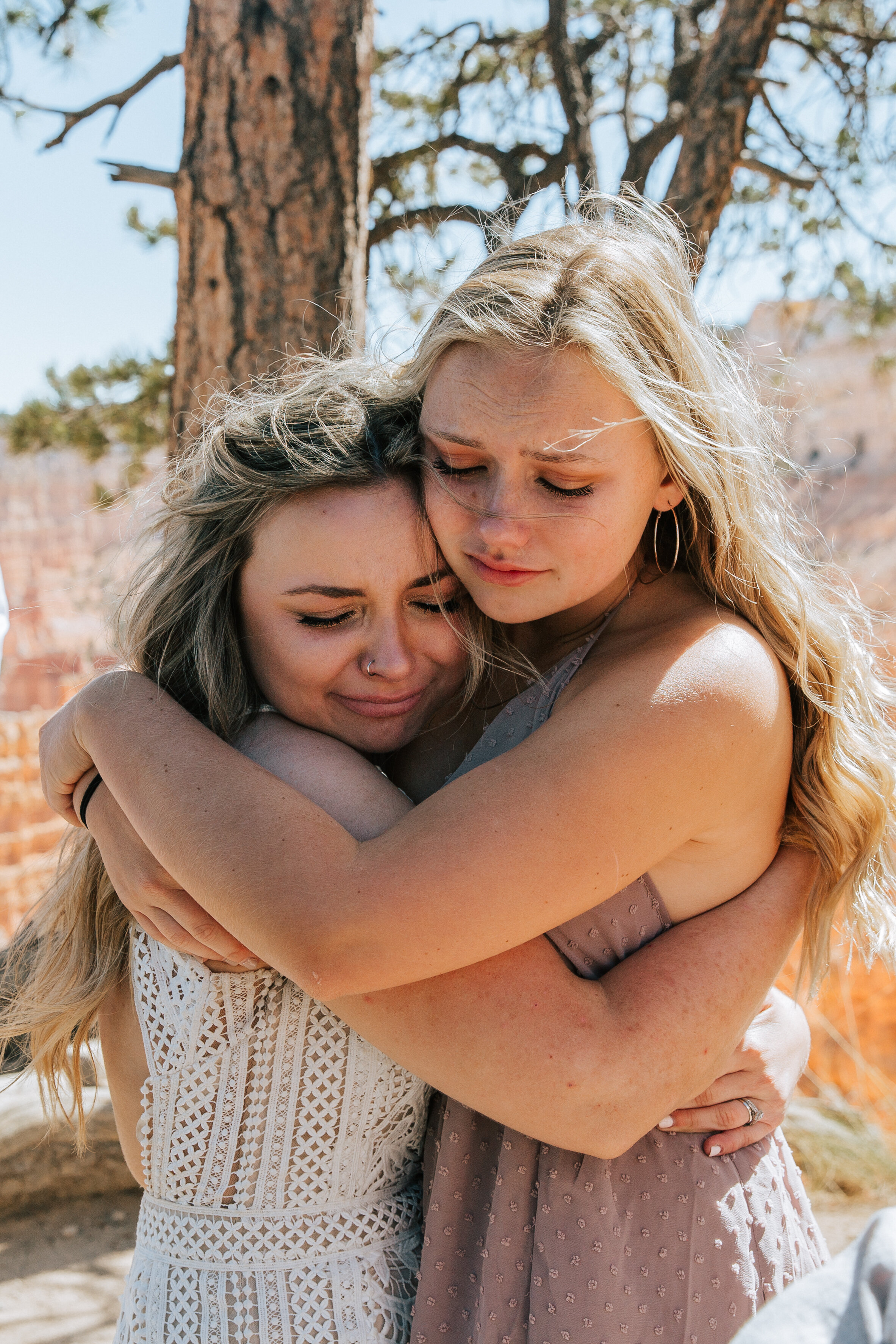 Bryce Canyon National Park wedding photographer southern Utah elopement photographer Moab elopement Zion wedding photographer #utahphotographer #elopementphotographer red rock wedding