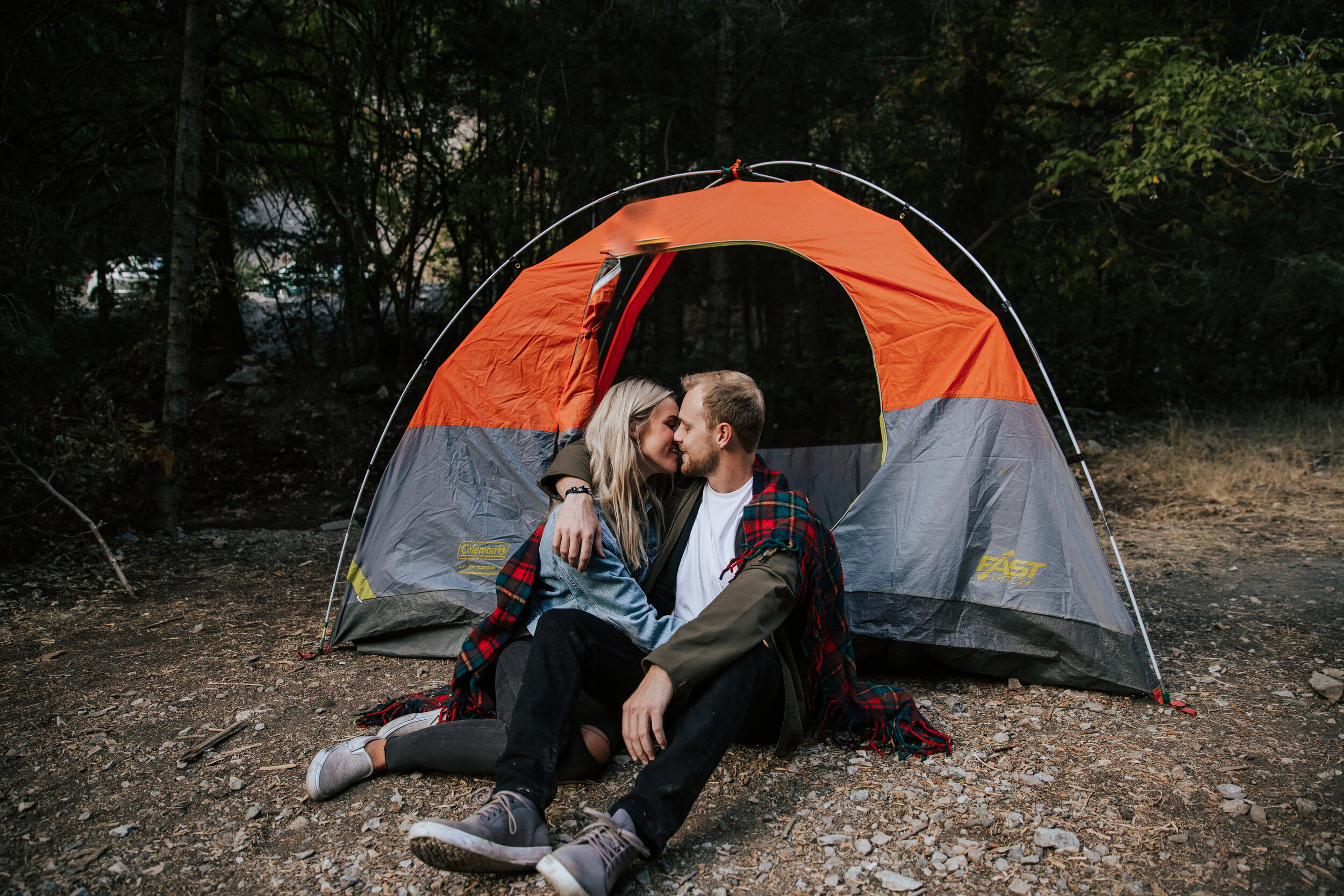 Adventure couples shoot camping in the mountains forest engagements Utah engagement photographer Utah couples photographer Oregon photographer PNW tent
