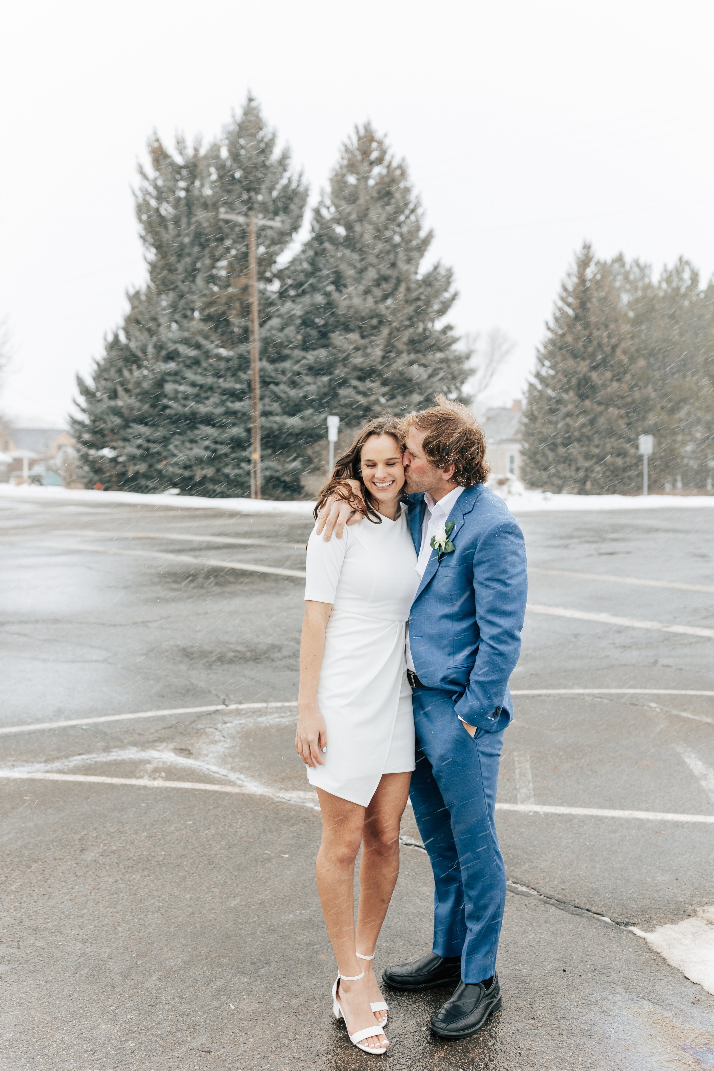  Beautiful winter wedding photos casual wedding simple courthouse elopement in coalville utah by emily jenkins photo park city elopement photographer winter elopement mountain elope snowy street #elopement #parkcityutah #parkcity #parkcityelopement #