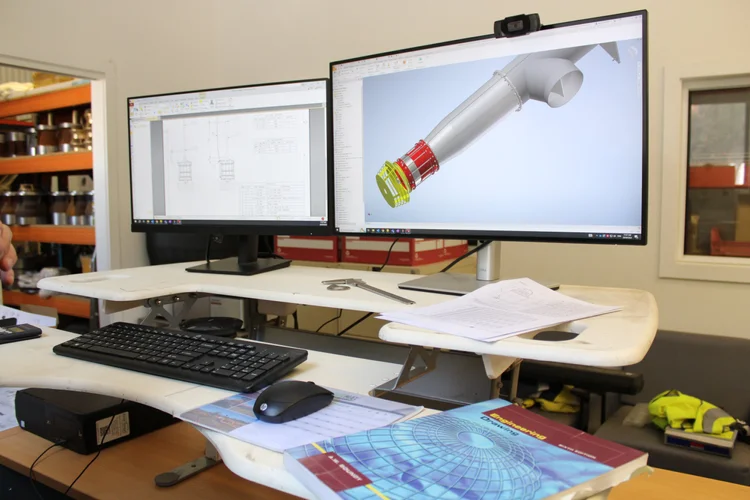FLUID ENGINEERING