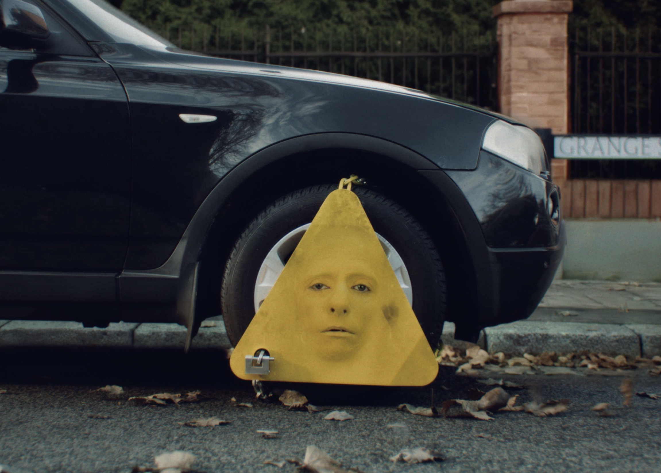 DVLA Clampy Forgetful 20"