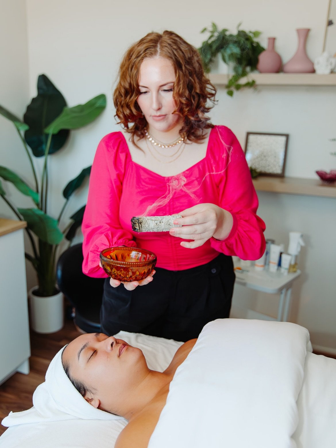 Refresh turns 7 this month 🎰✨🍀

It truly is crazy to look back at how far we&rsquo;ve come. We went from lashes &amp; waxing to corrective skincare, the very first studio (that felt like a nursing home) to our current oasis &amp; everything in betw