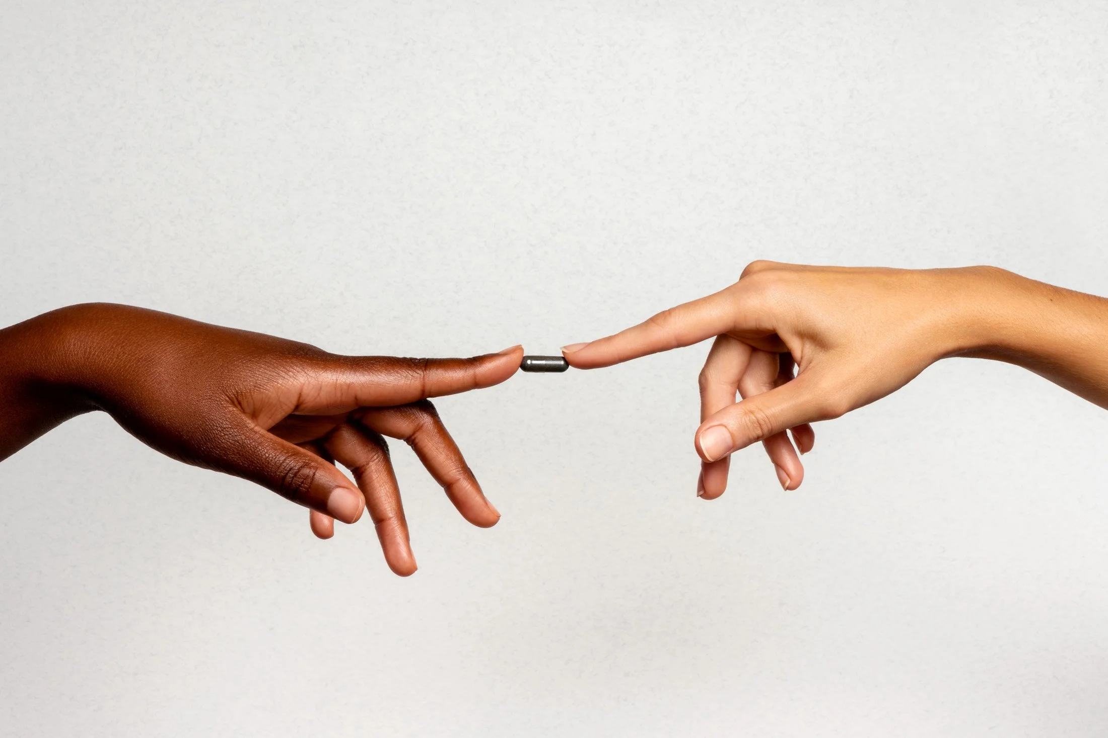 camilla-camaglia-commercial-still life-supplements-3.jpg