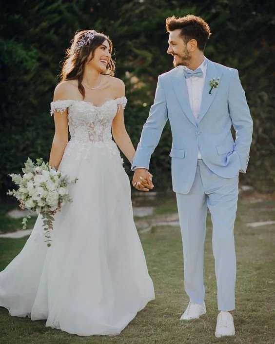 How to take insta-ready photos on your wedding day?