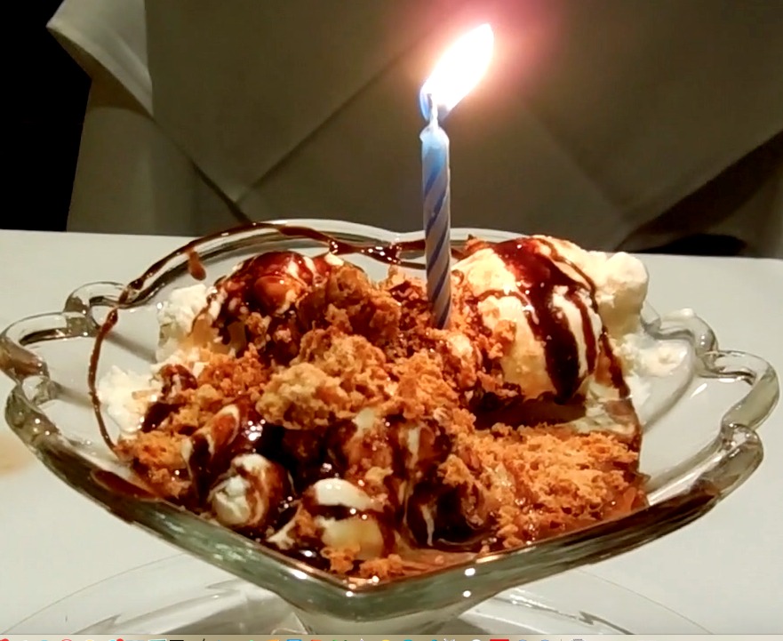 Semifreddo Ready to eat!_candle.jpg