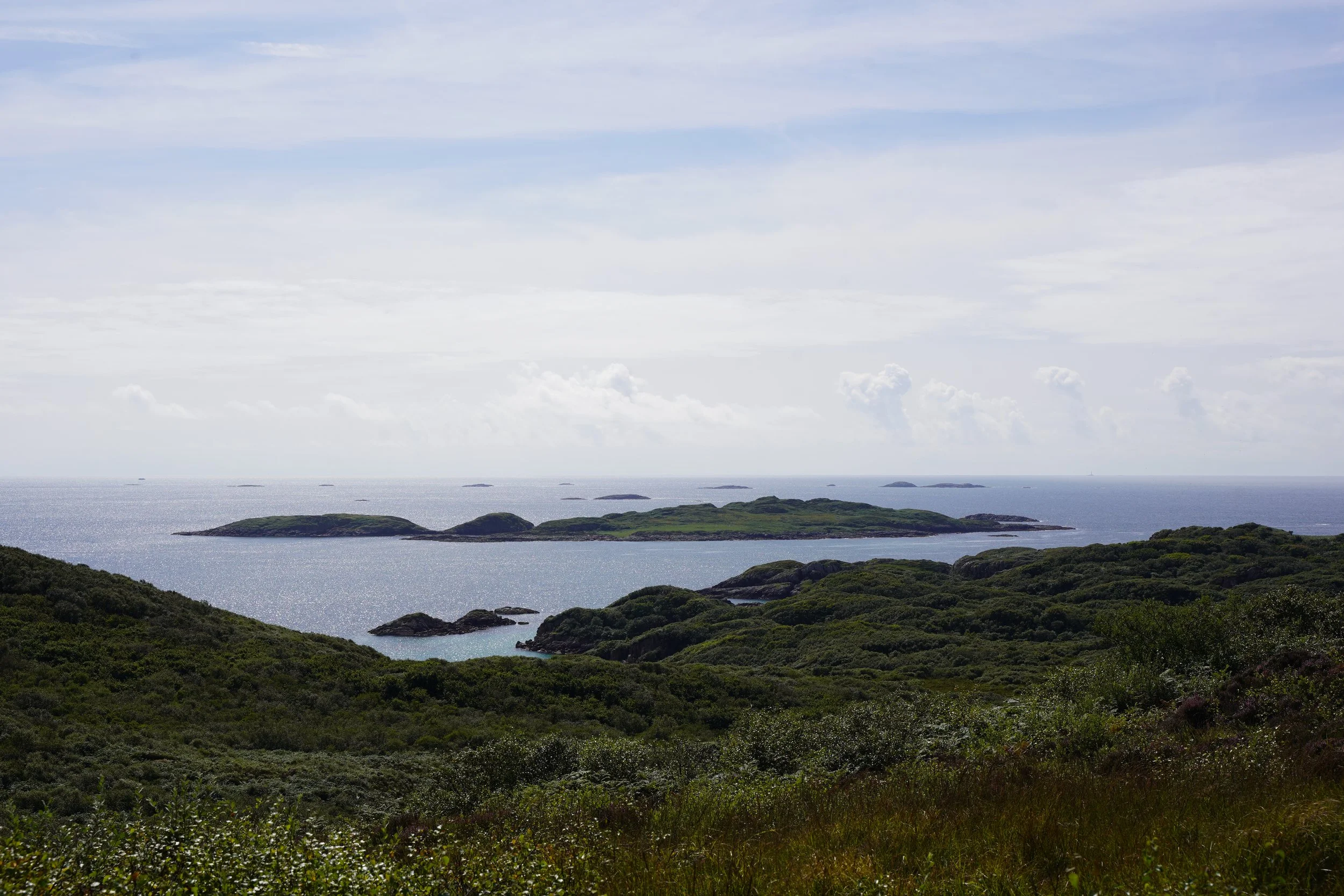 Chaleman and more islands.JPG