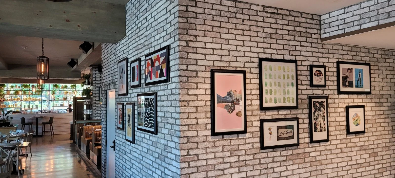 Preservation‑First Art Installation in Pasadena: Respecting Craftsman and Spanish Revival Homes Without Compromising Display