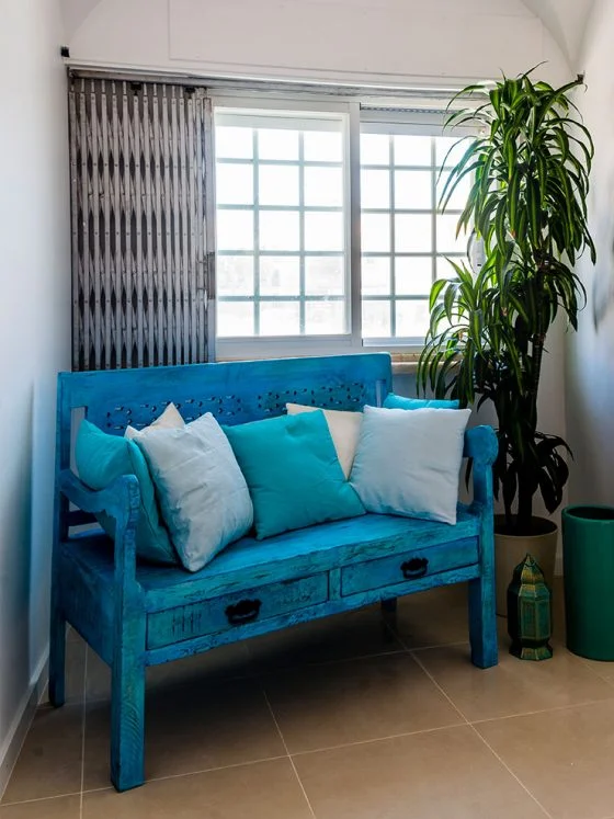bench-560x747.jpg