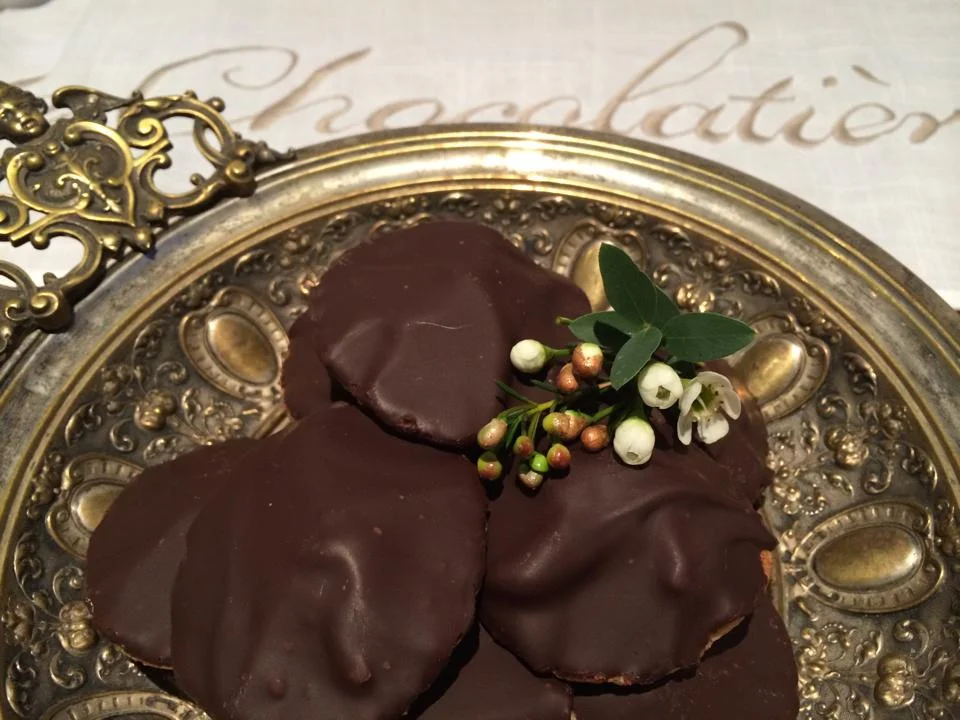 Chokladbeskvier till julfikat