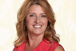 Foundation Names Lynda Houk Executive Director