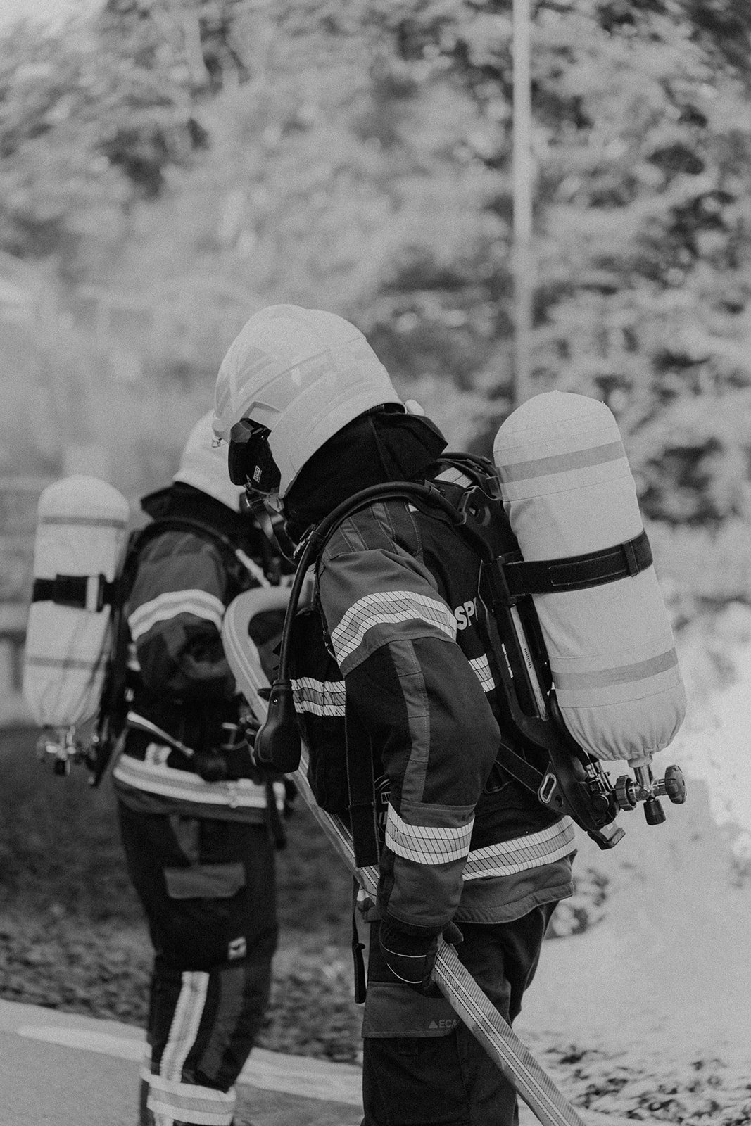 equipe-pompiers-appareil-respiratoire-sdis-broye-vully-nonante-ch.jpg
