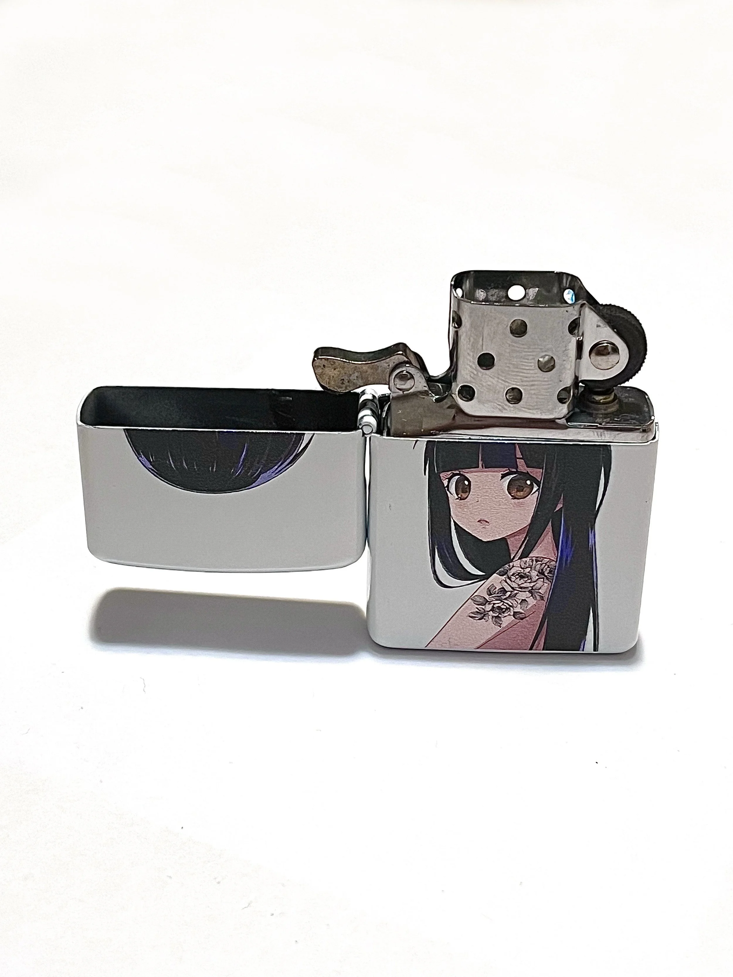 GM_WhiteLighter 2.JPG