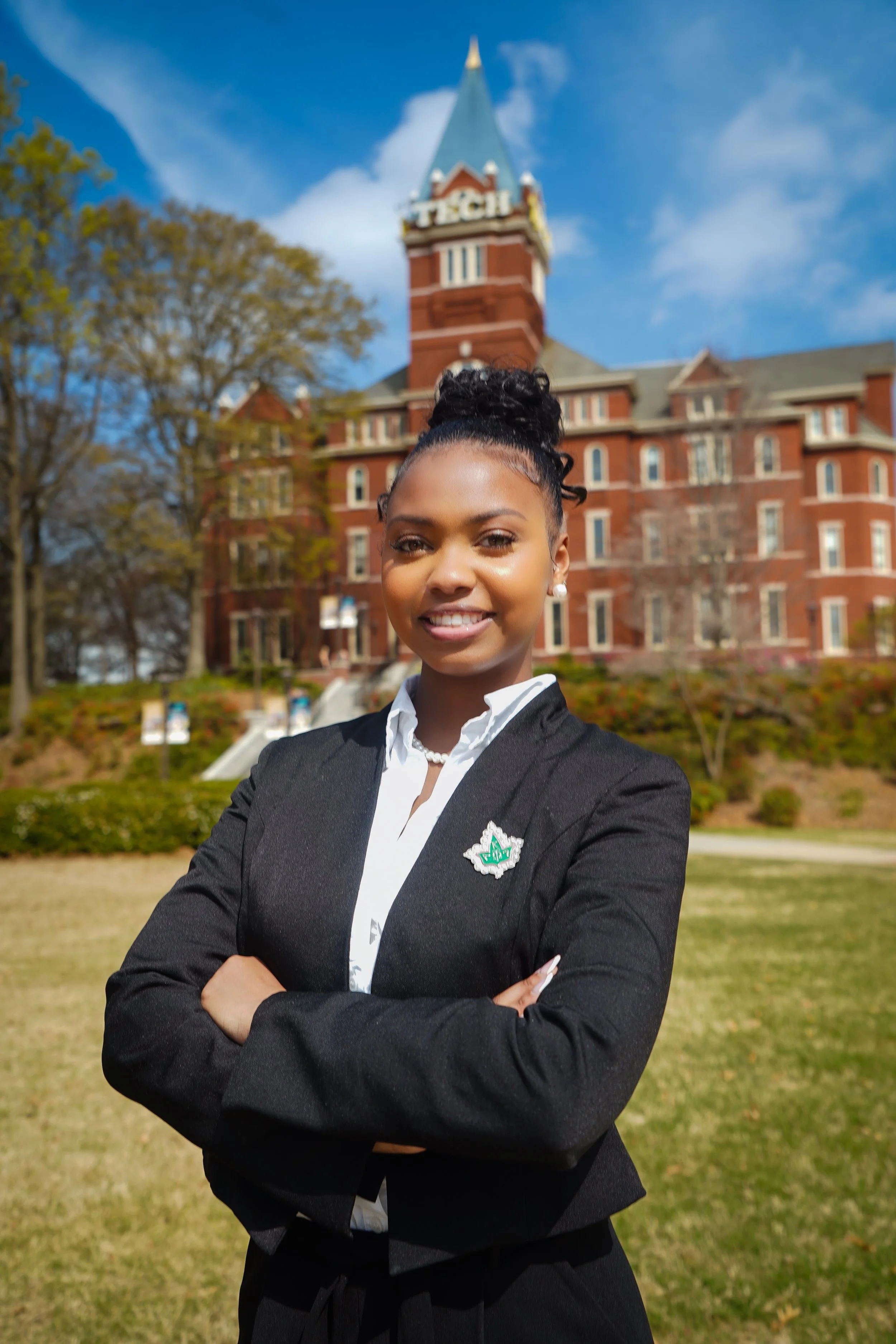 Sydney Parker - Hostess