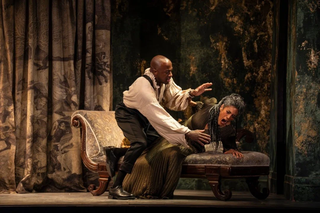 Giles-Terera-Hamlet-Sara-Powell-Gertrude-in-Hamlet-at-Chichester-Festival-Theatre.-PhotocEllie-Kurttz_102.jpg