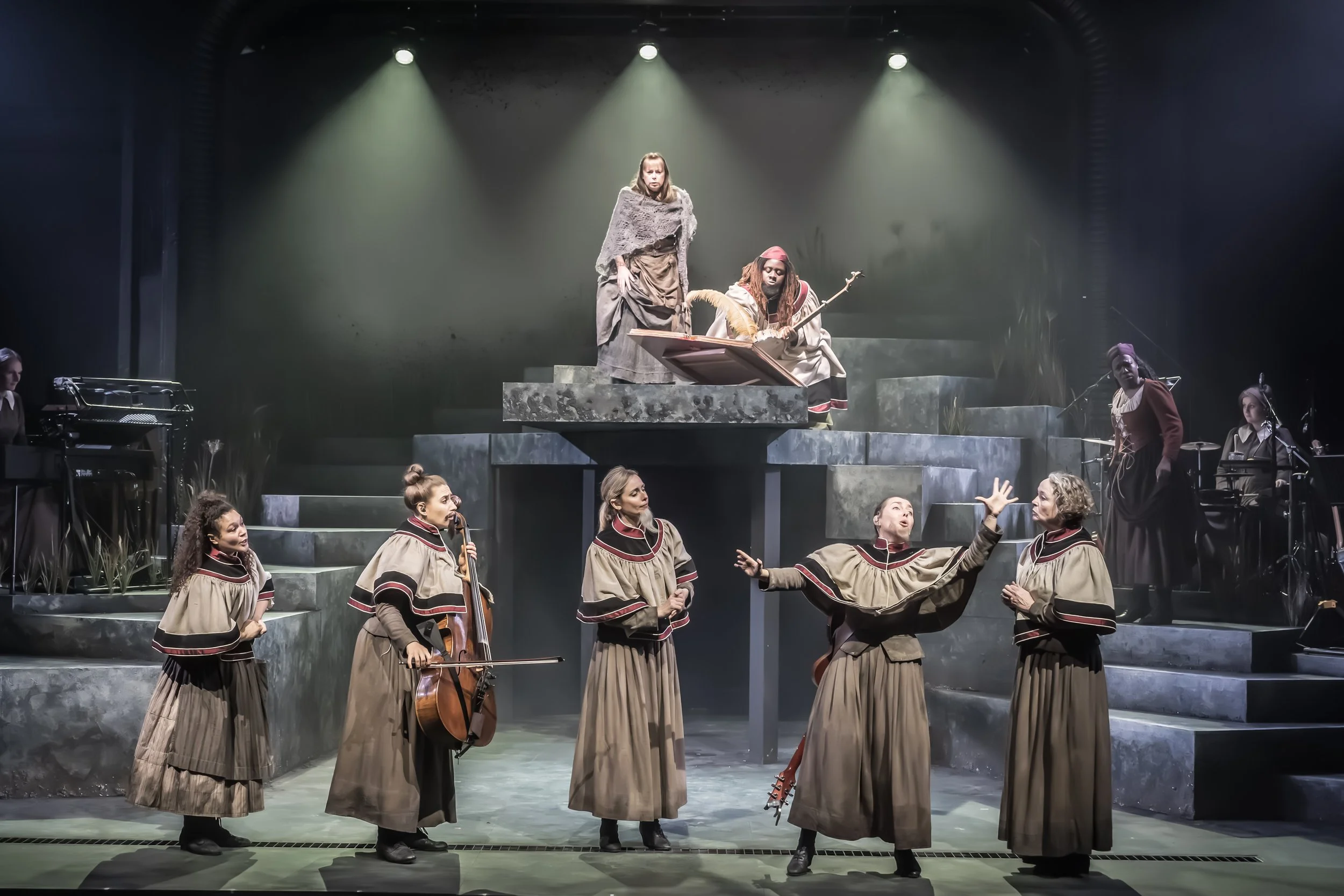 Coven PROD-08126.jpg