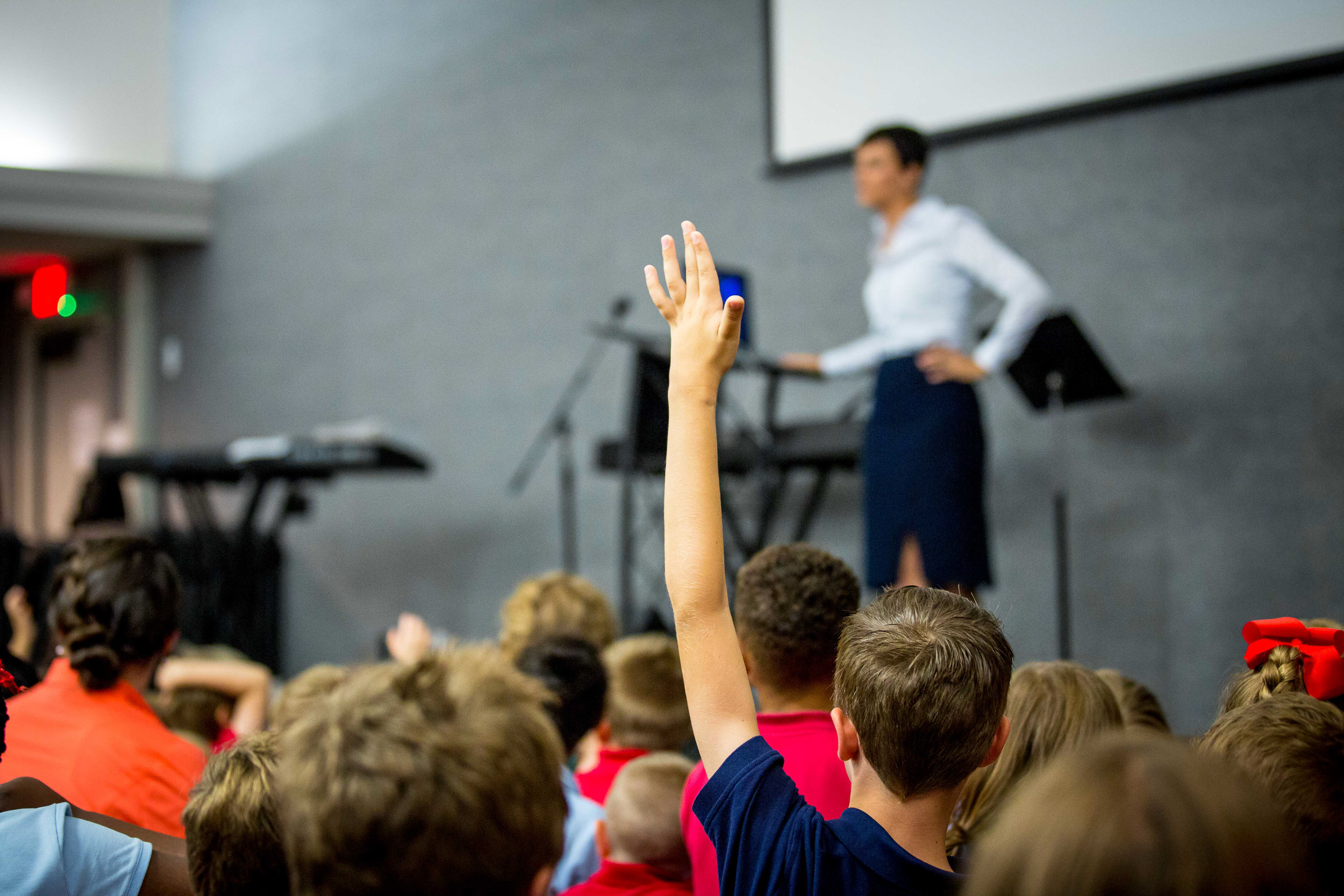 Raised Hand-3131.jpg