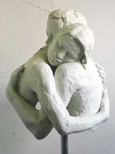 Hand in Glove – where truth and integrity meet.