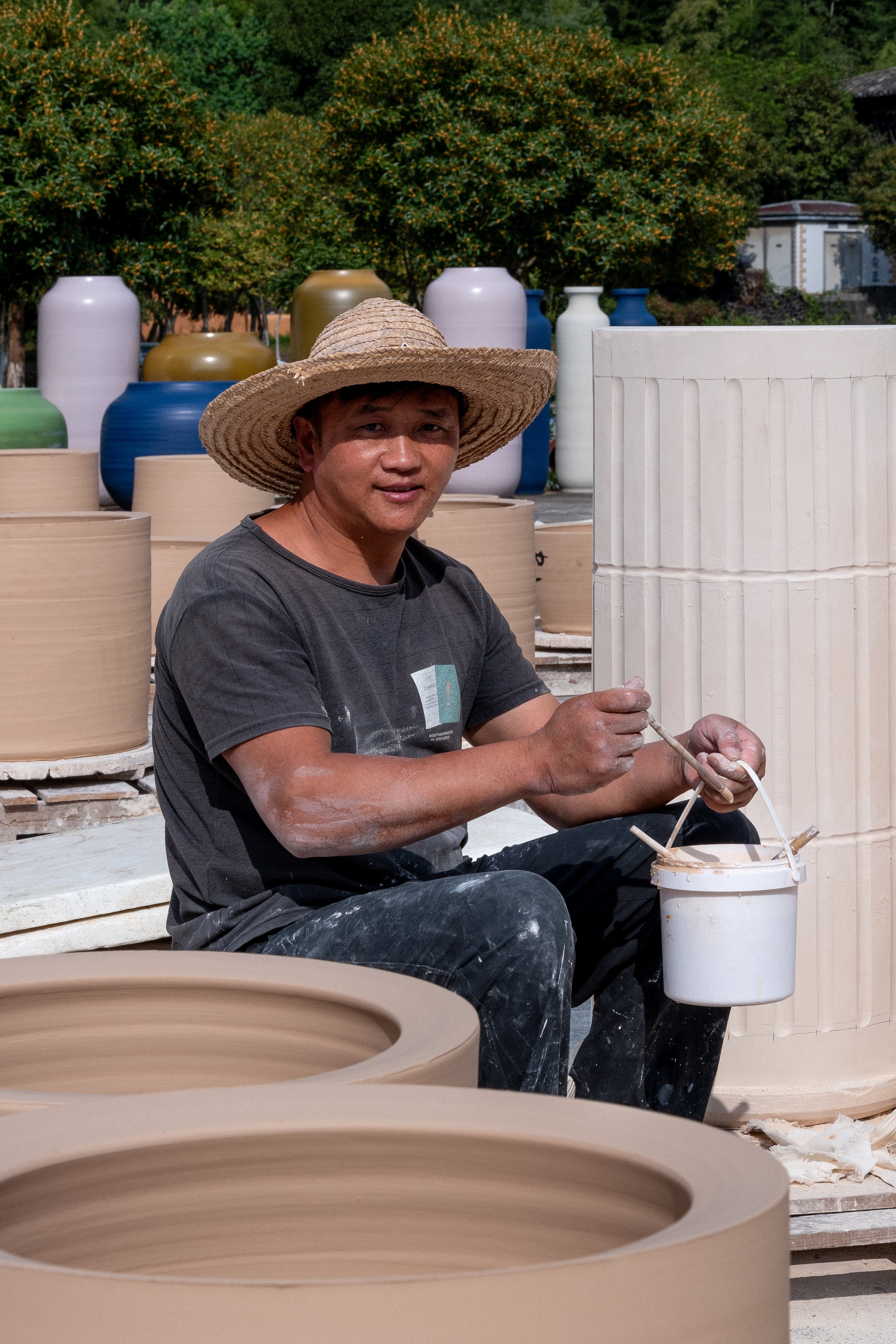 WL Ceramics craftsmen 08.jpg