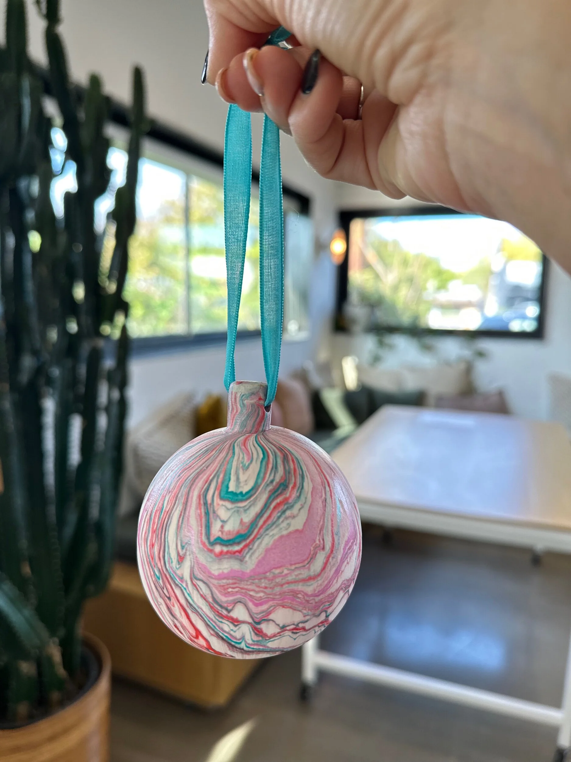 8EA6A84A-47FB-4306-A8F2-856ECAB13EC6