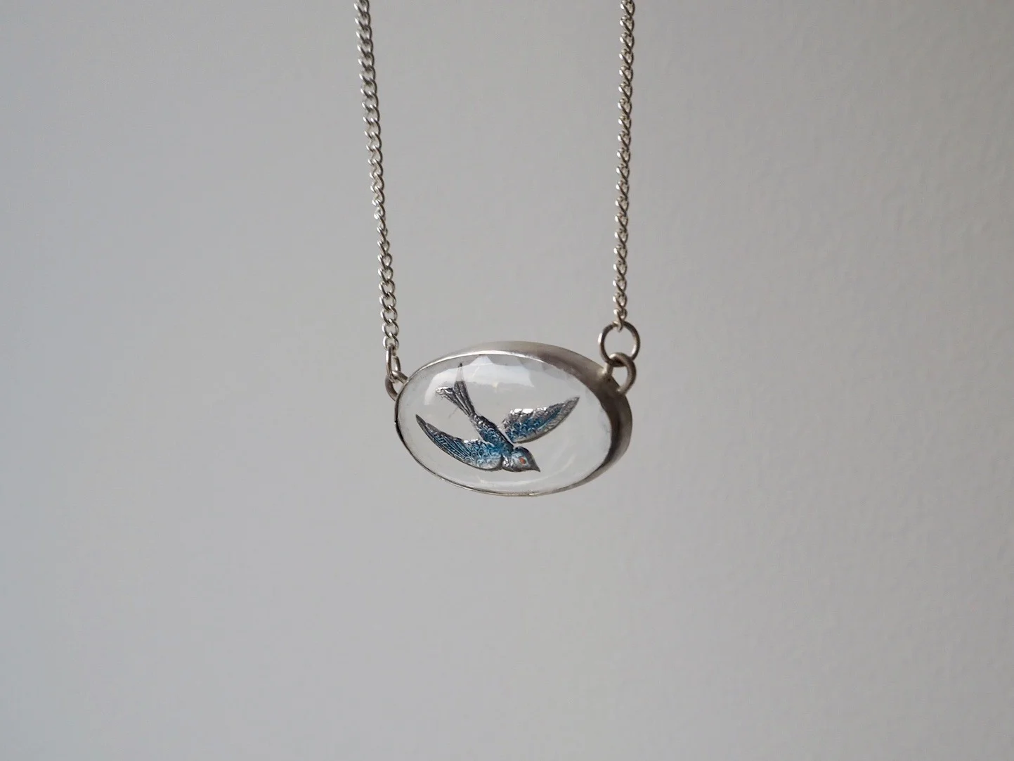 vintage glass bird necklace.jpeg