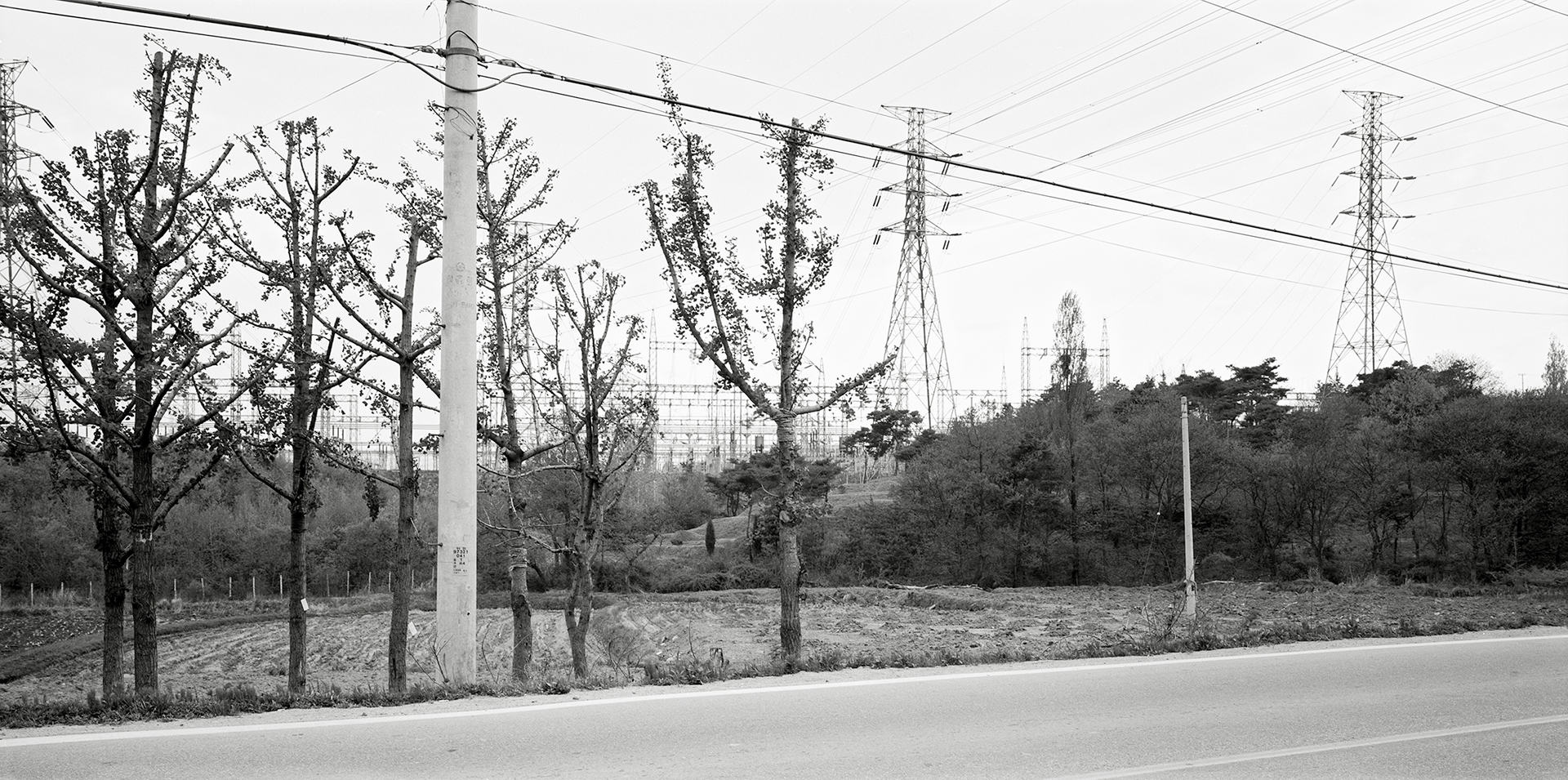 Silent Passage : sp 016 gelatin silver print, framed 30 x 60cm, 1993