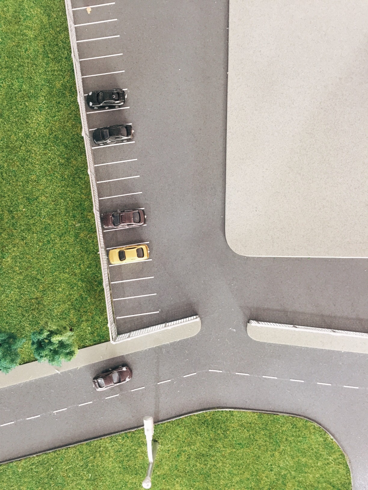 parking-lot-flat-lay_t20_1Jooan.jpg