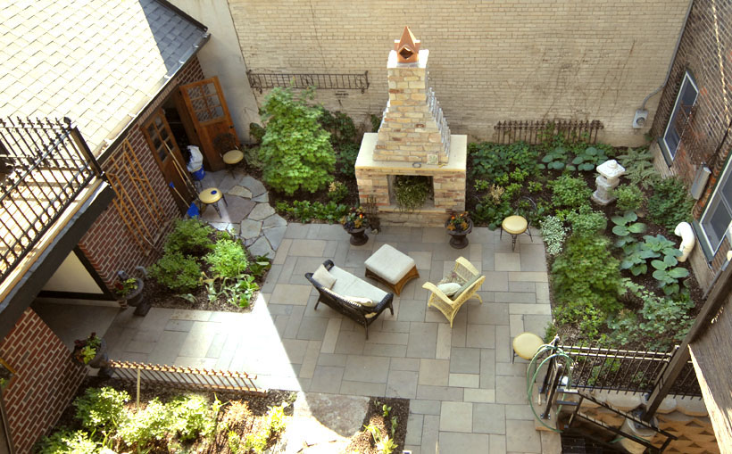 gardenshot.jpg