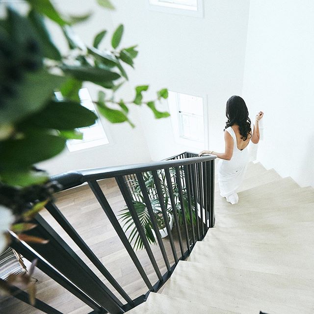 Moments before the first look and moments before we almost lost Sean down the stairs 🙃
-
-
-
#gurneysmontauk #gurneysstarisland #millimeterphoto #millimeterphotography #bride #groom #realwedding #weddinginspo #weddinginspiration #longislandwedding #