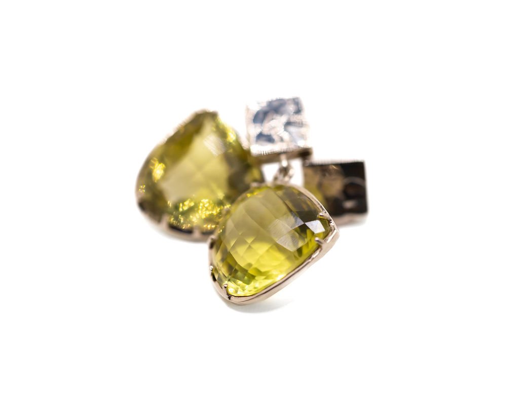 BentonsArtisanGoldJewelryHolidayShow2024210a.jpg