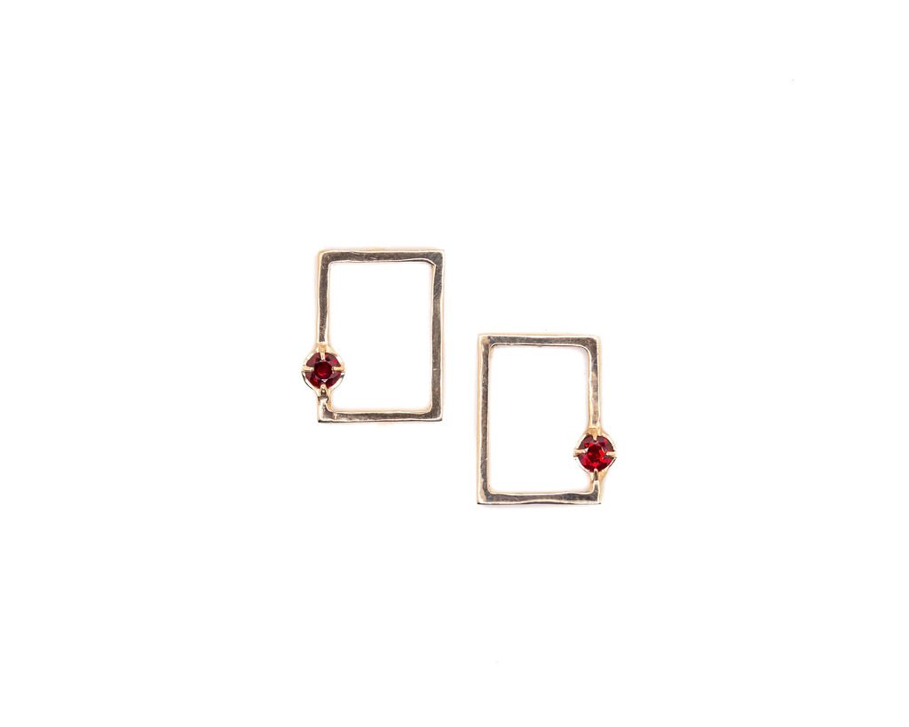 BentonsArtisanGoldJewelryHolidayShow2024215a.jpg