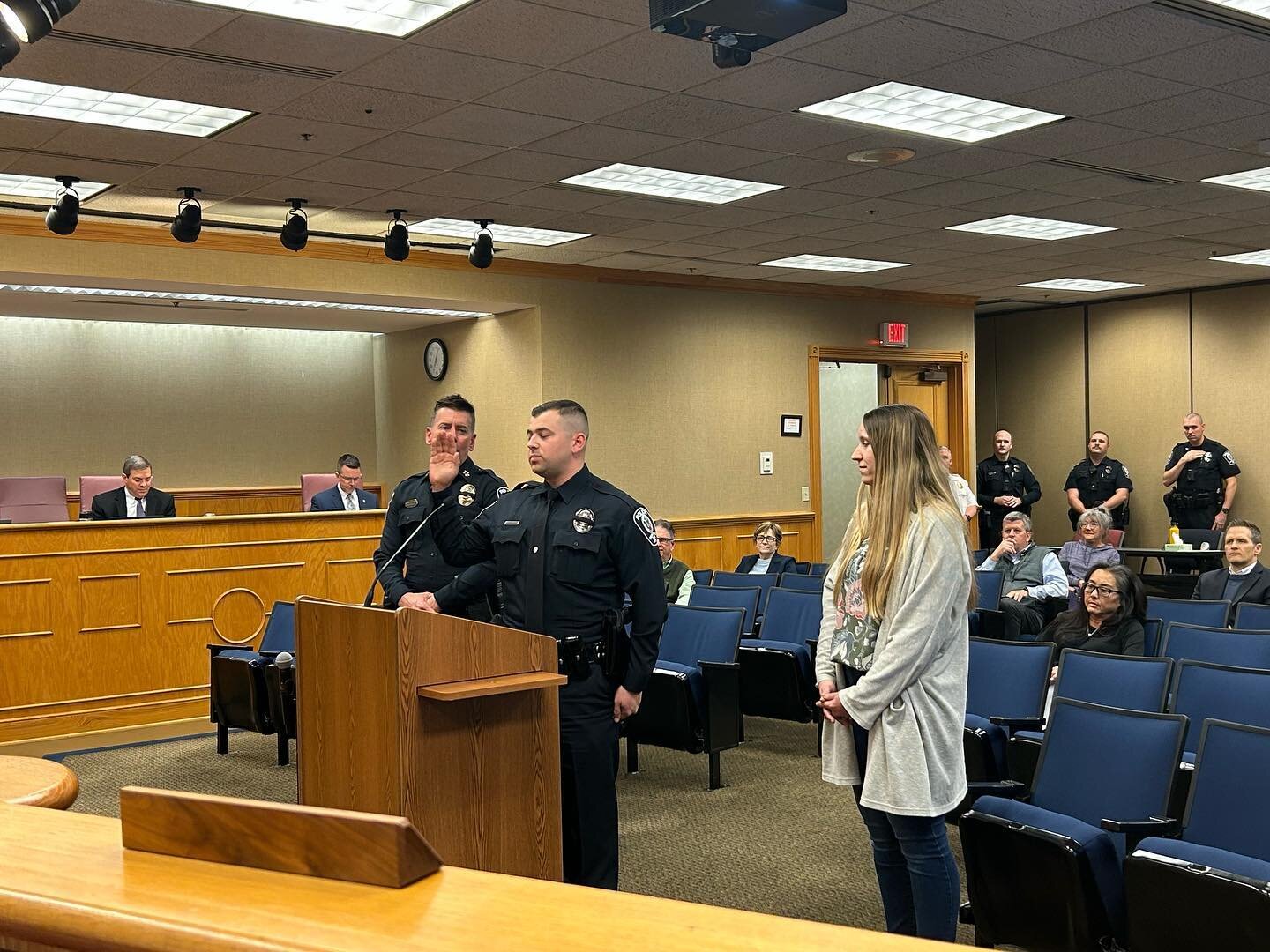 Last night at the City Commission meeting, we swore in our newest Brentwood Police Dept. officer, Dan Odendahl. Please welcome him to Brentwood.