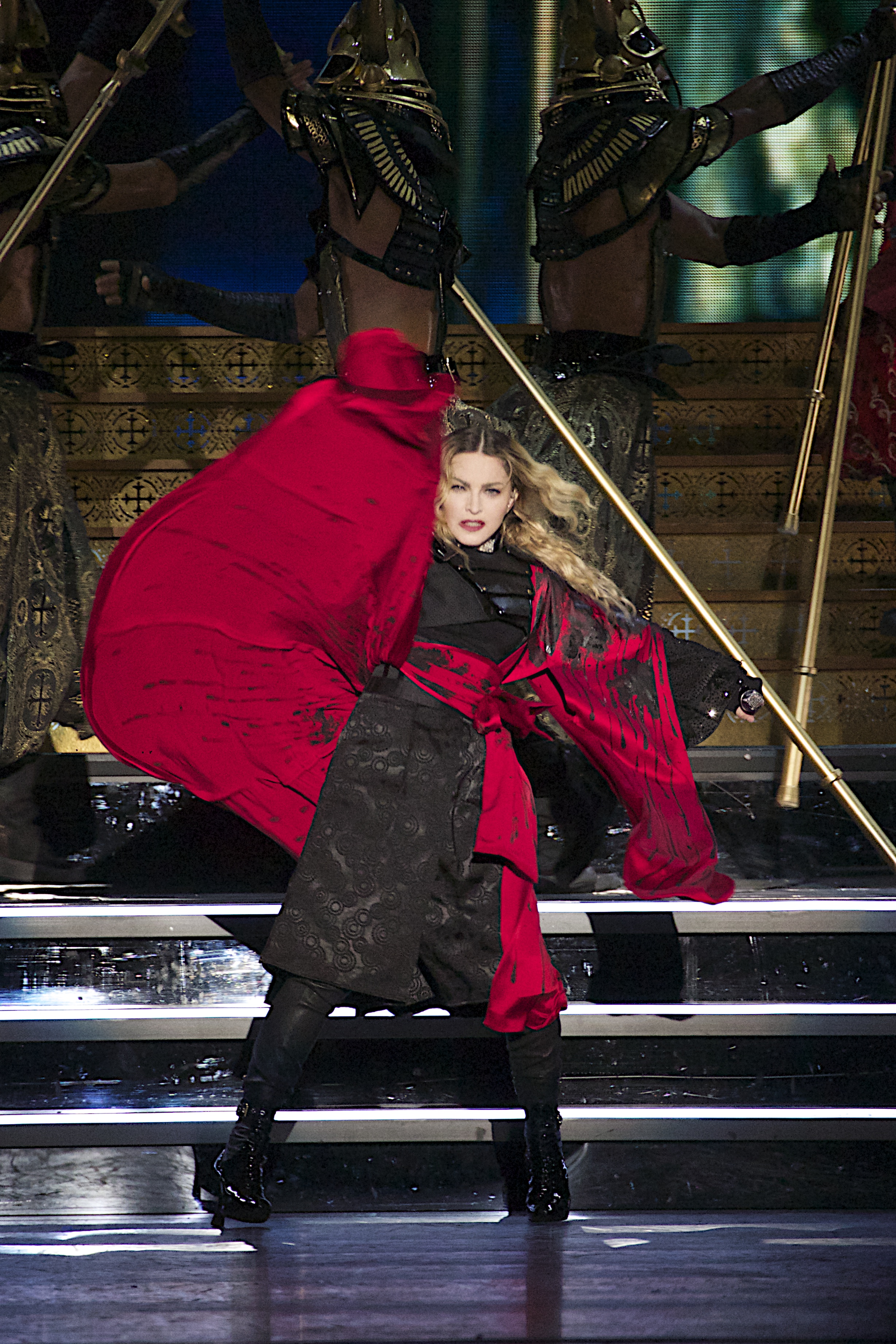 Madonna at MSG 15.jpg
