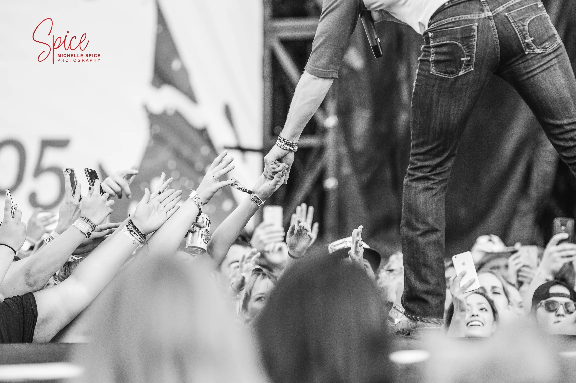 Country Thunder -1-29.jpg