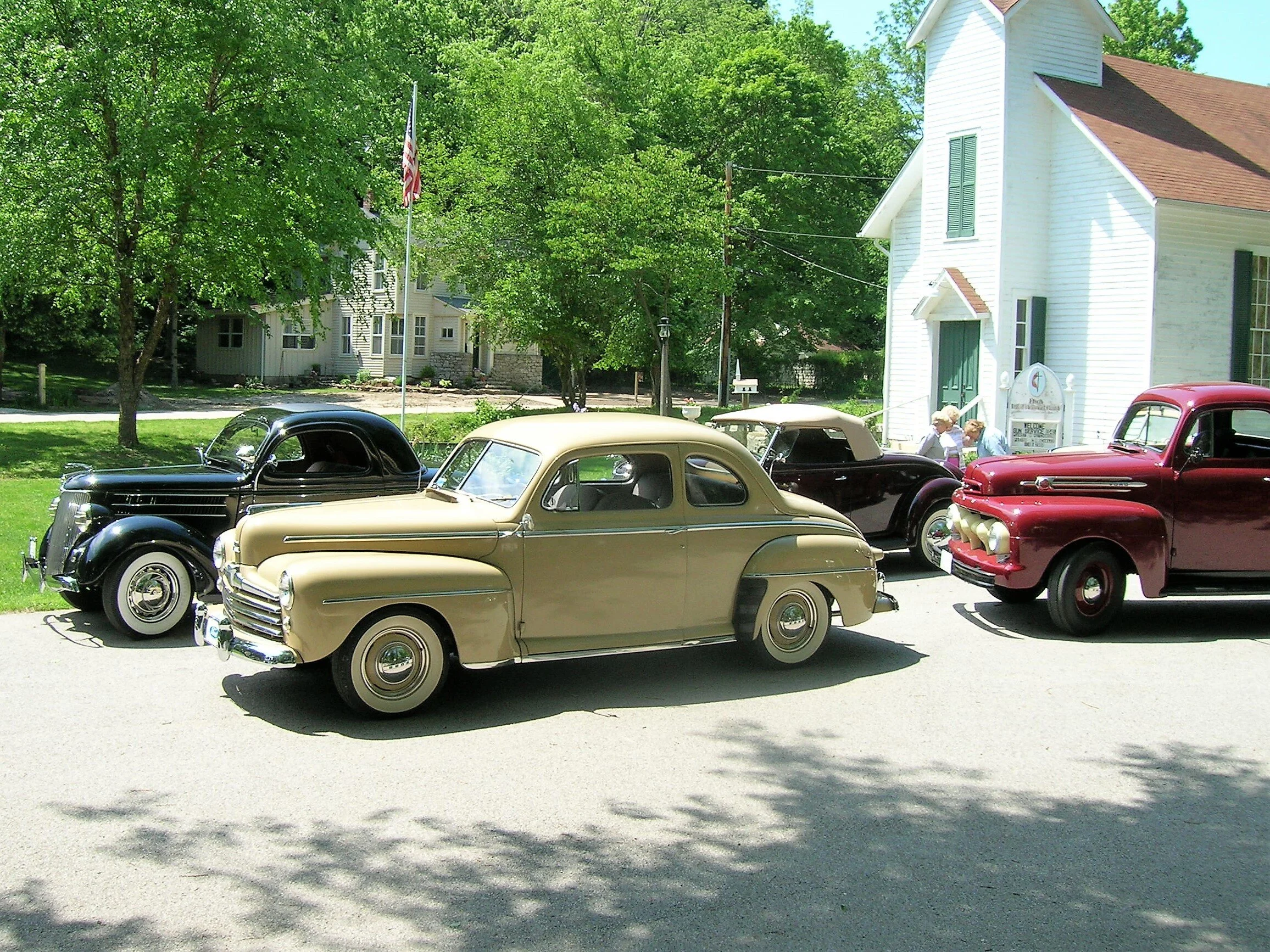 2006 - V-8 CLUB  (85).jpg