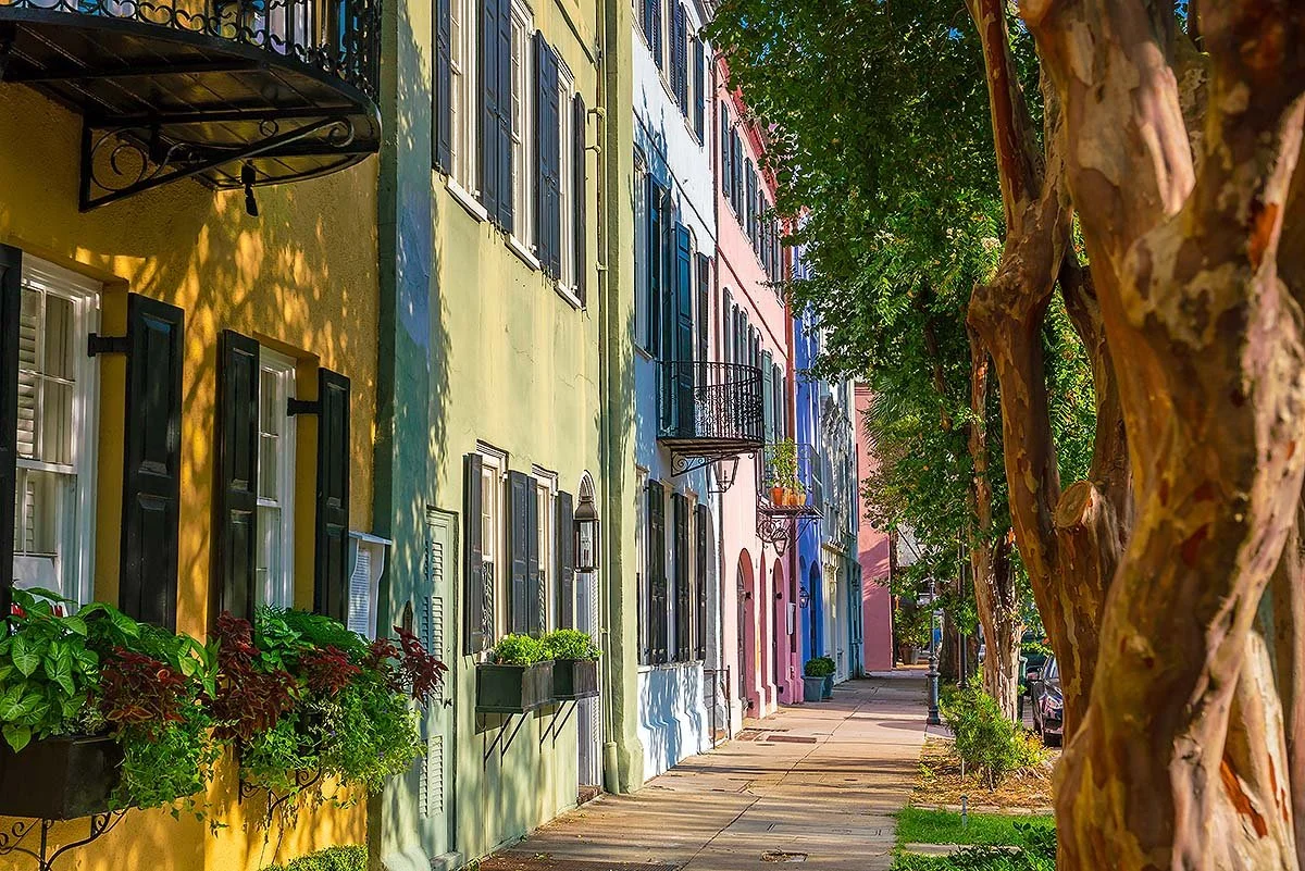 charleston-rainbow-row.jpg