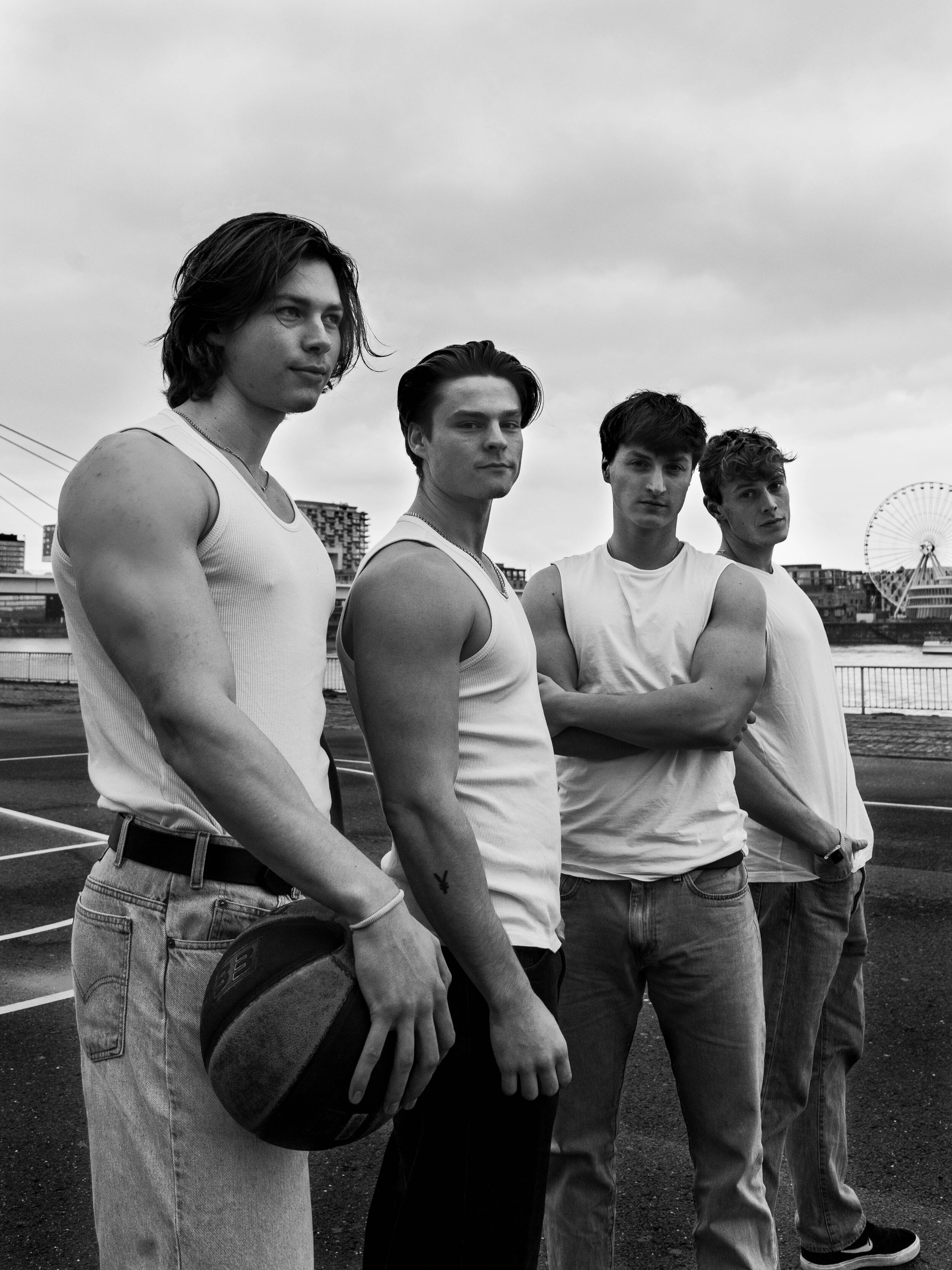 Boys-01993-2 retusche.jpg